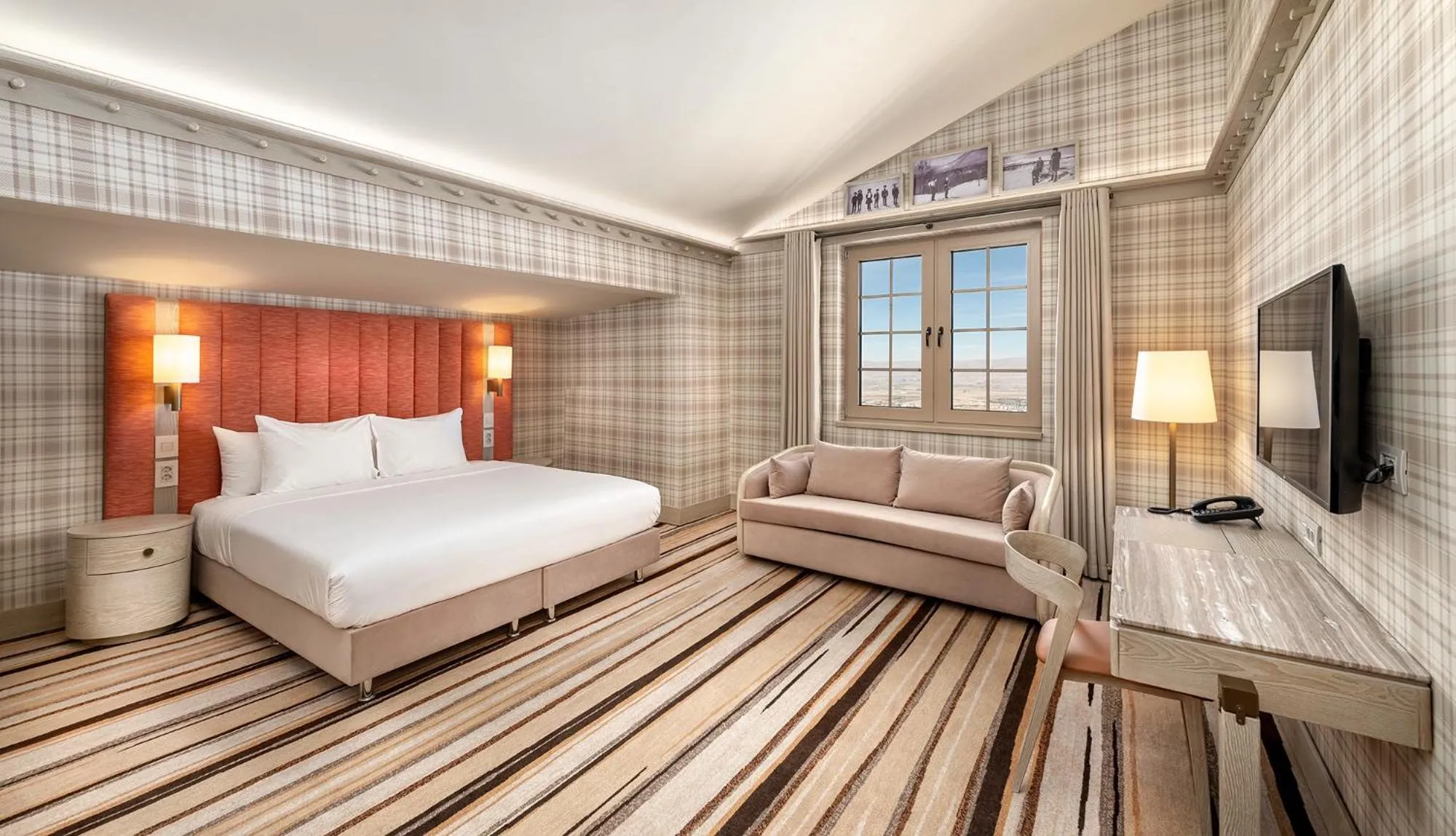 Bedroom, Bed in Polat Palandöken