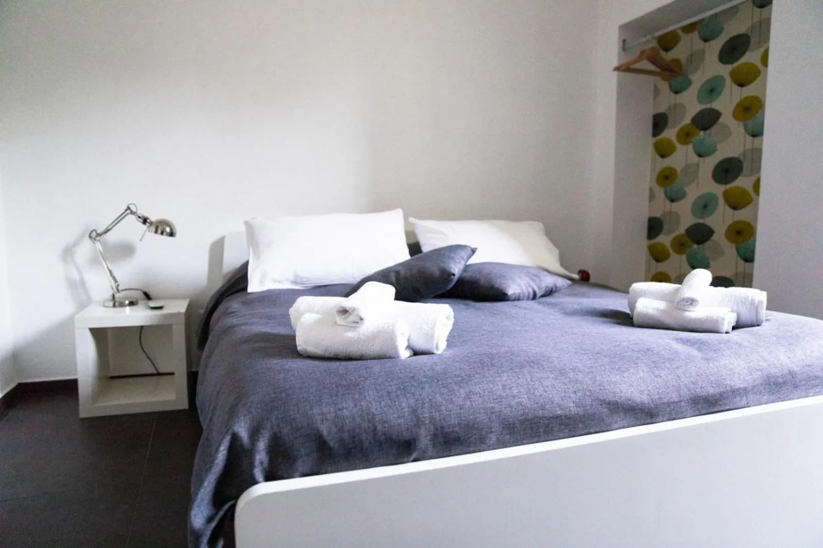 Photo of the whole room, Bed in Casa Magà
