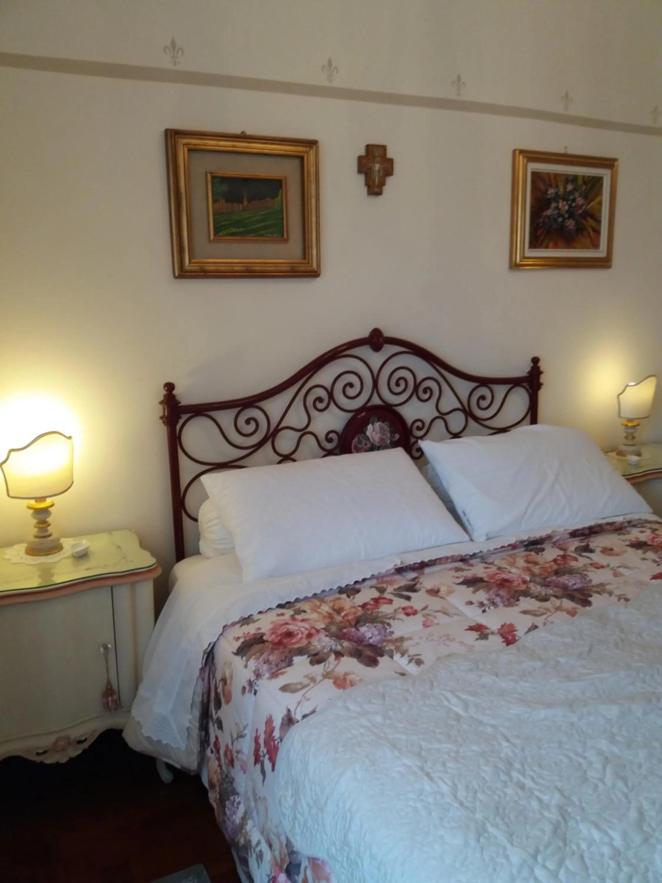 Bed in Novecento B&B