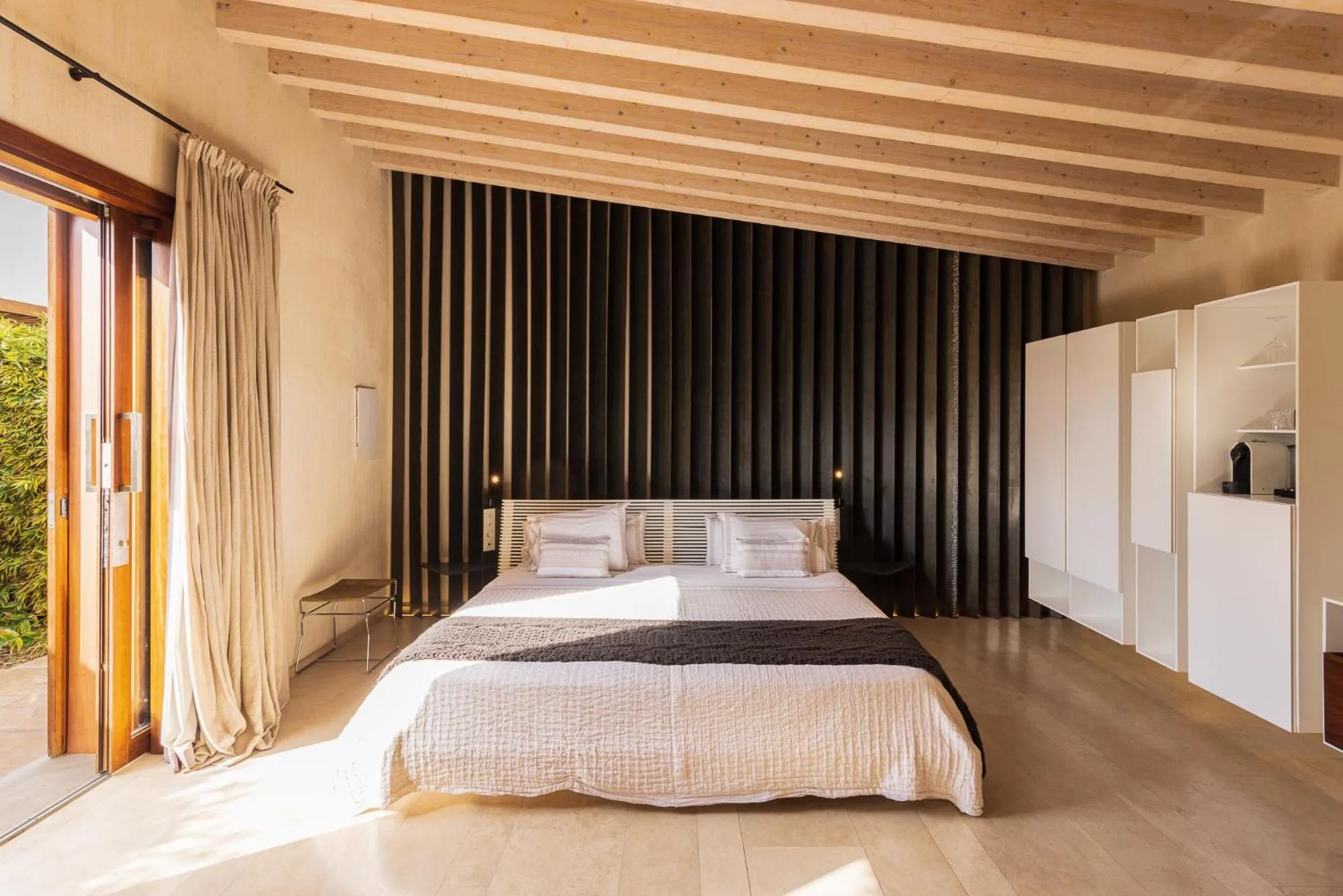 Decorative detail, Bed in Hotel Rural Xereca