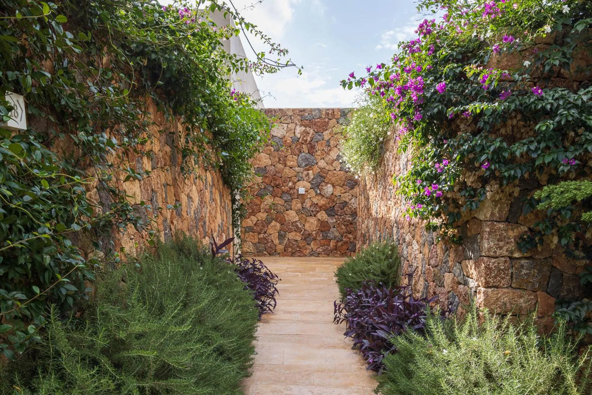 Decorative detail in Hotel Rural Xereca