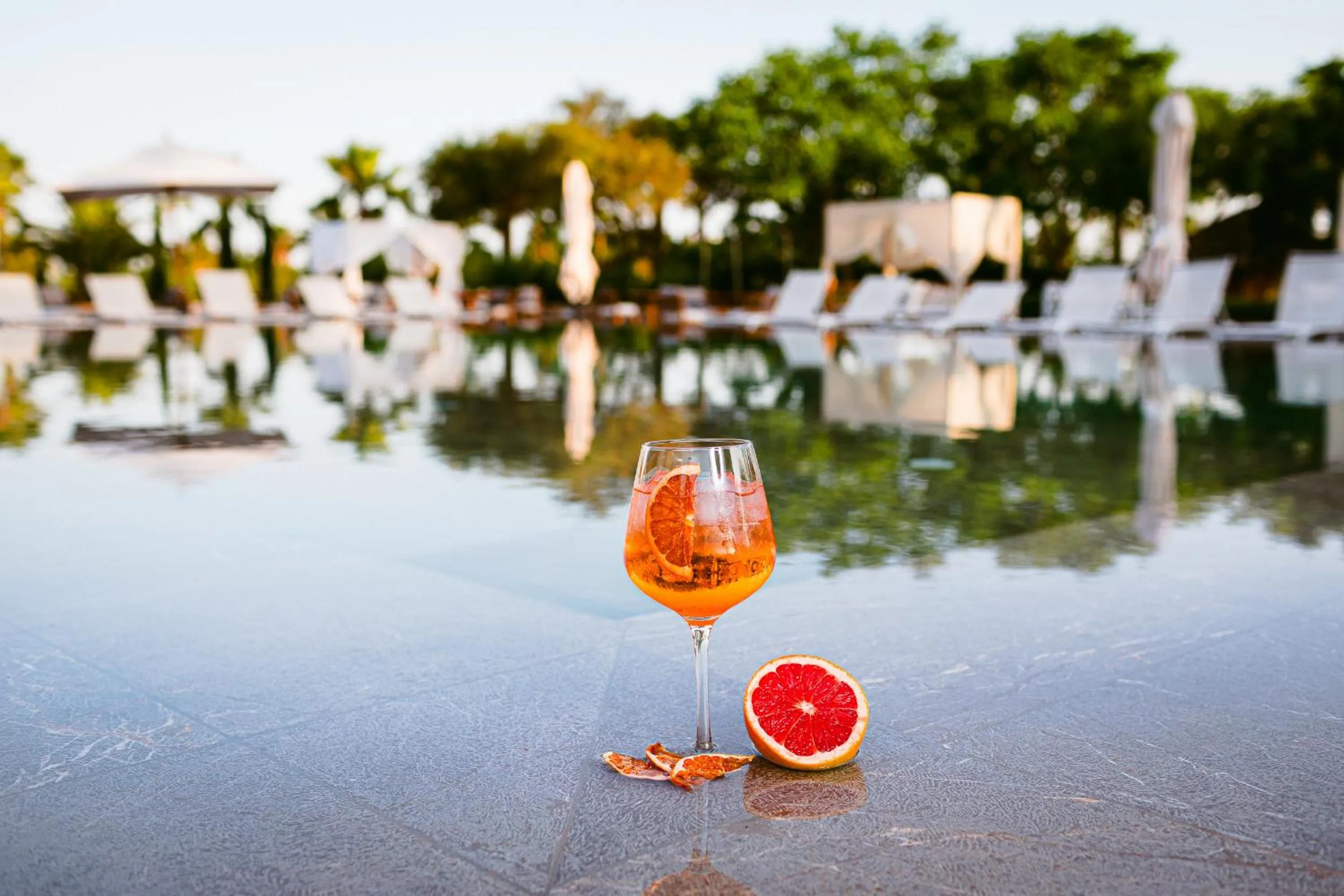 Swimming pool in Hotel Rural Xereca