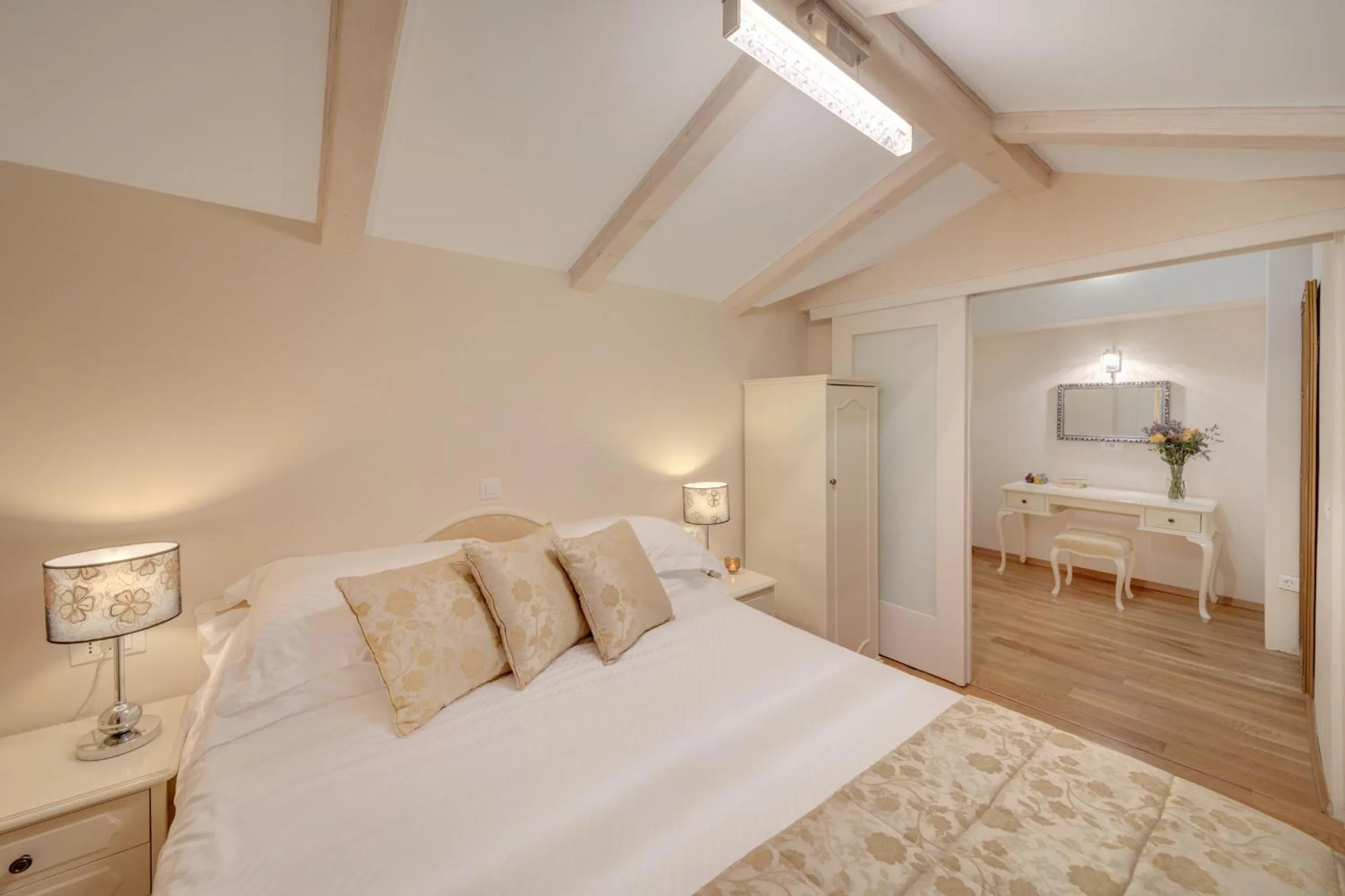 Bed in Palmotta Palace