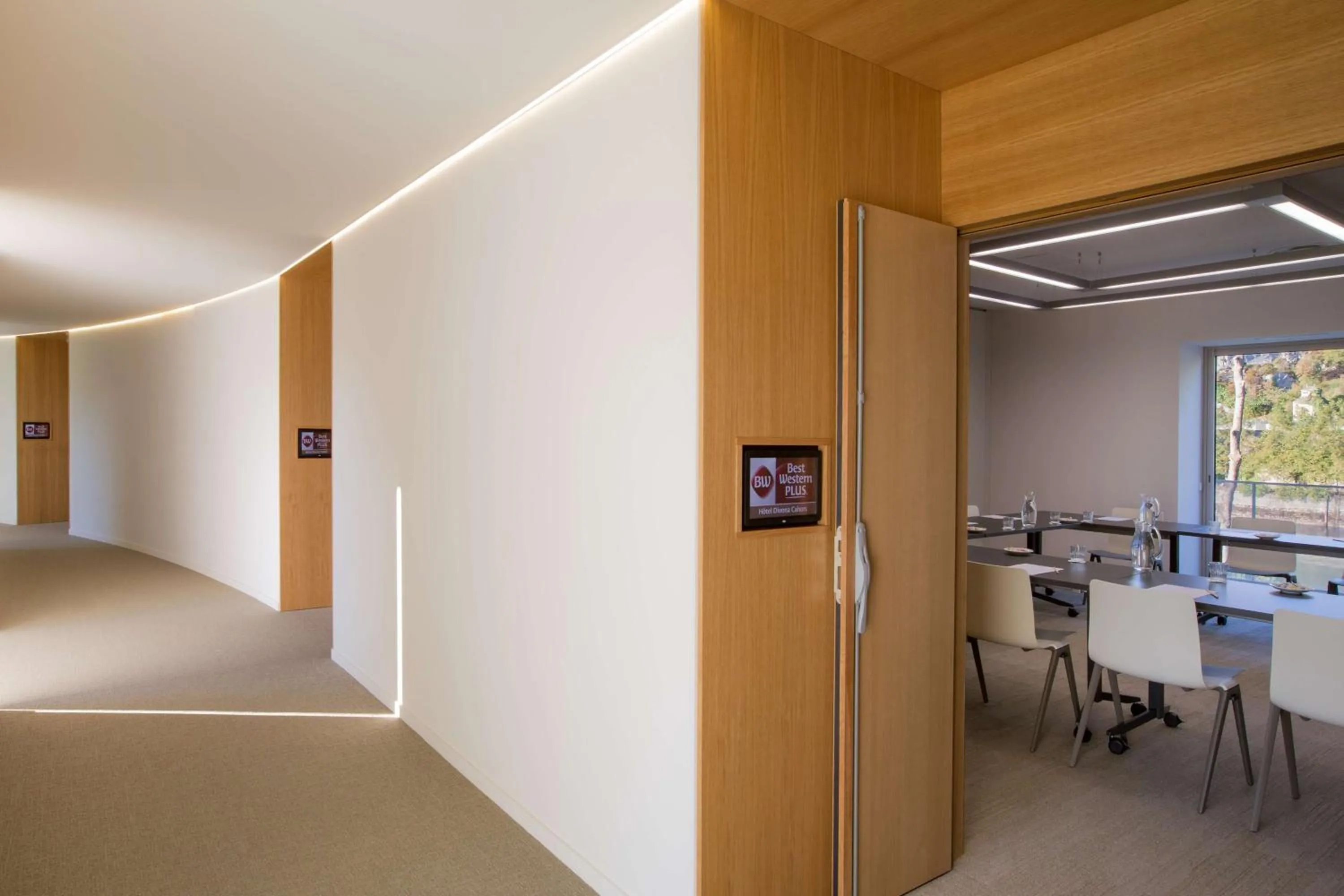 On site in Best Western Plus Hotel Divona Cahors