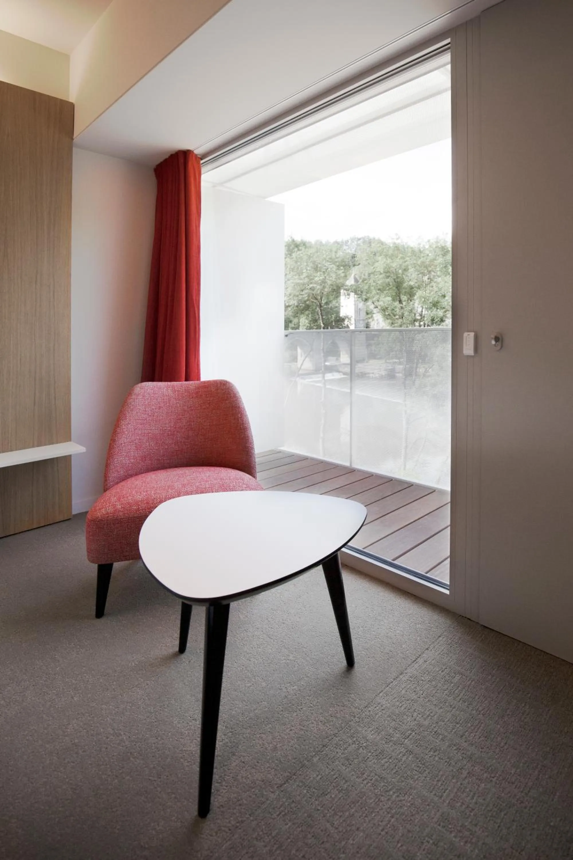 Day in Best Western Plus Hotel Divona Cahors