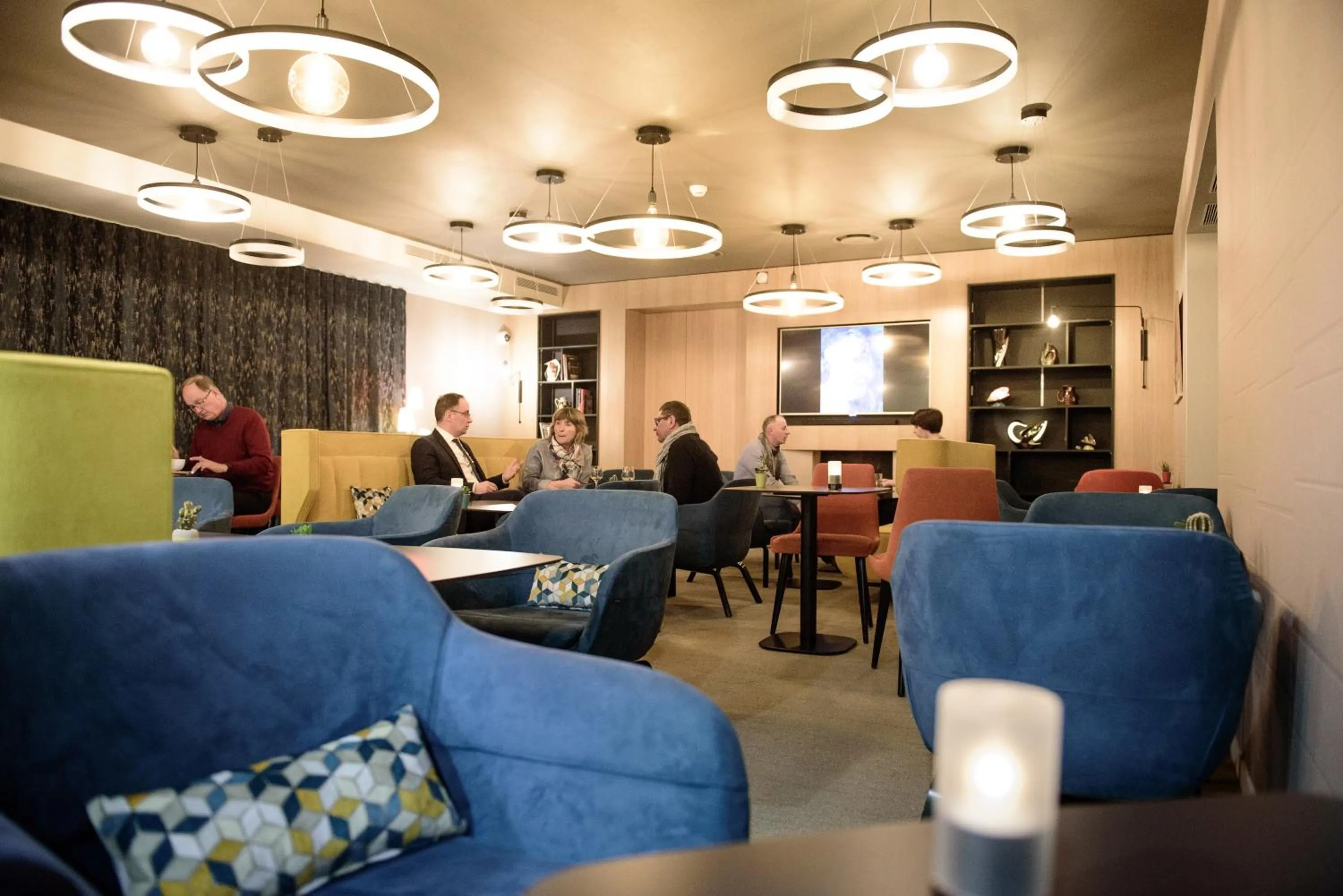 Lounge or bar in Best Western Plus Hotel Divona Cahors