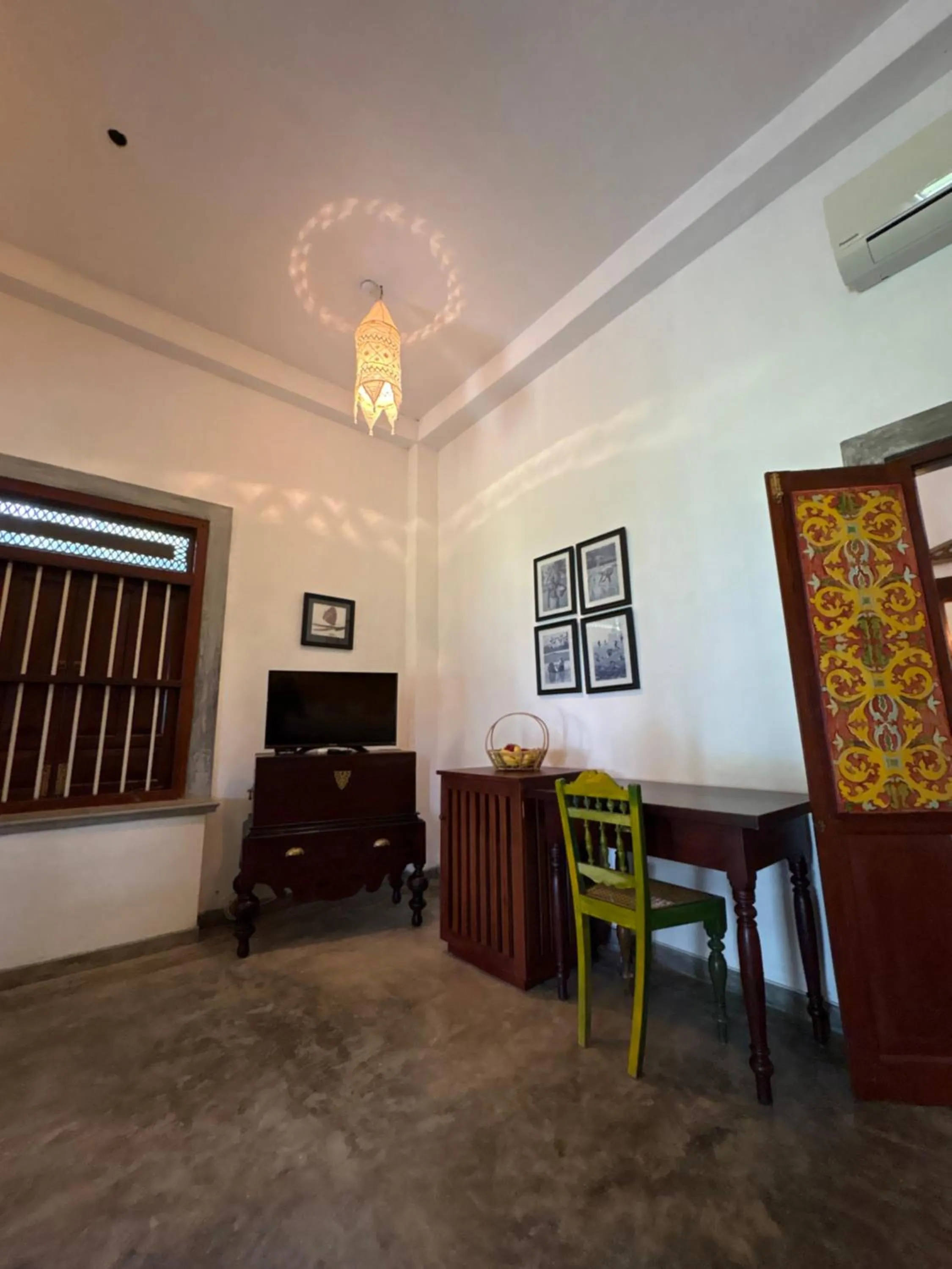 Property building in Villa Kubura