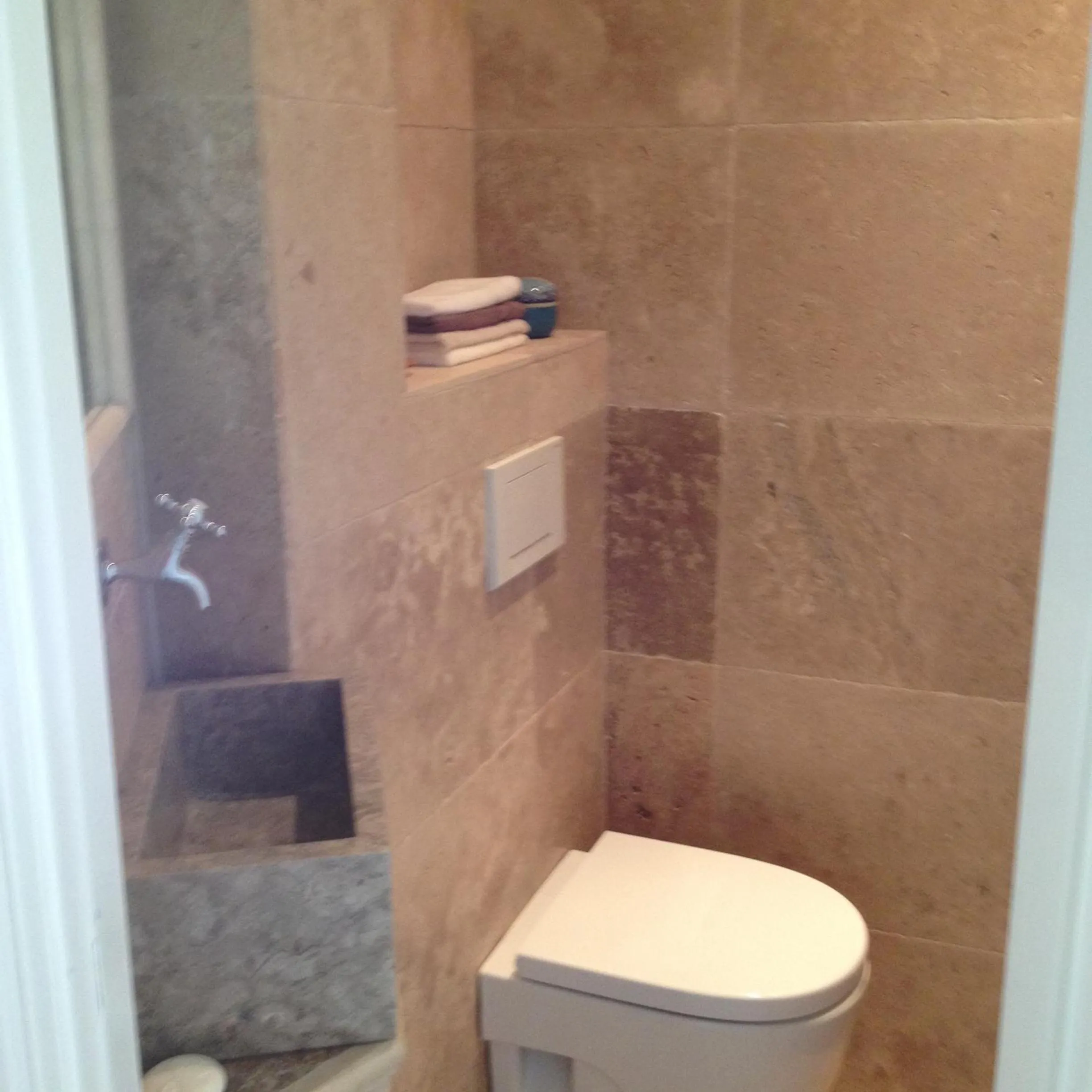 Toilet in Villa Prétorina