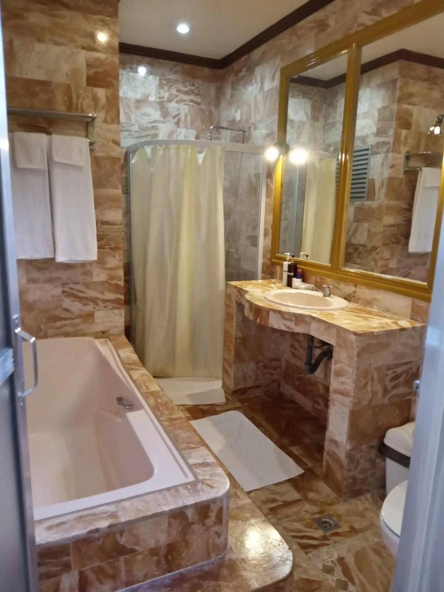 Blue Crystal Beach Resort