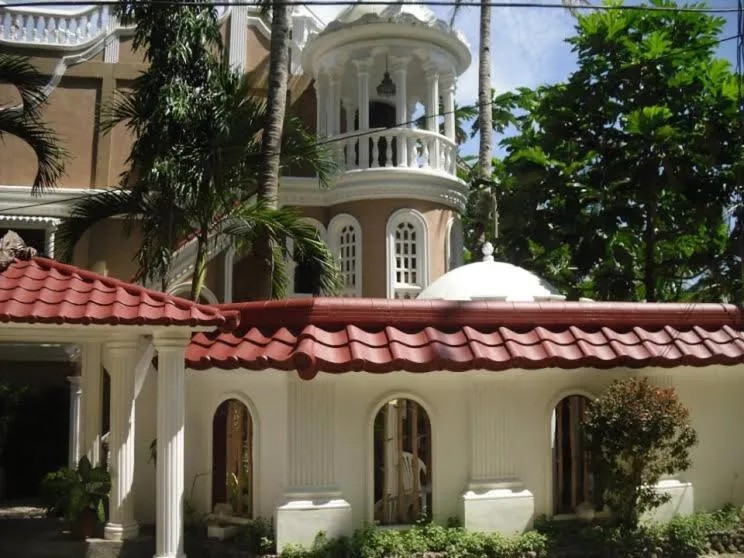 Property building in Blue Crystal Beach Resort