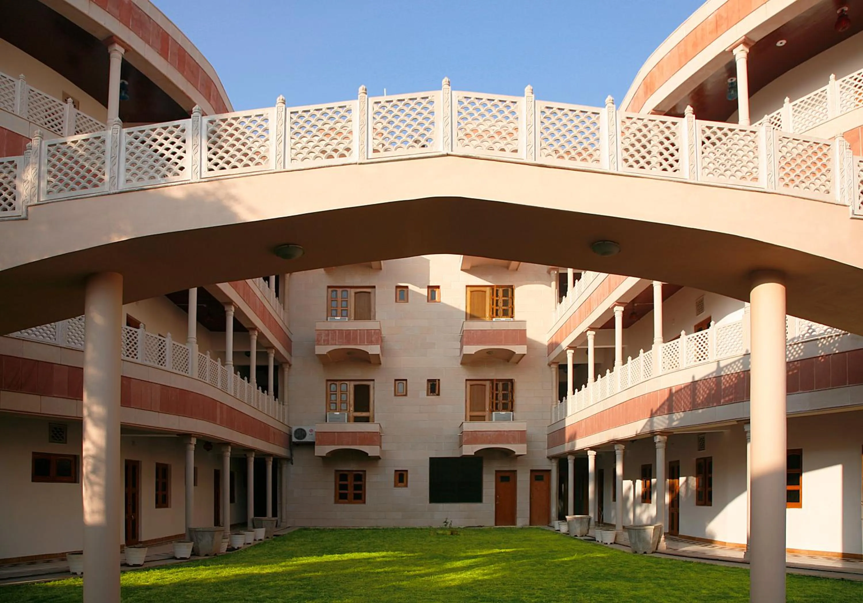 Hotel Bhakti Dhama