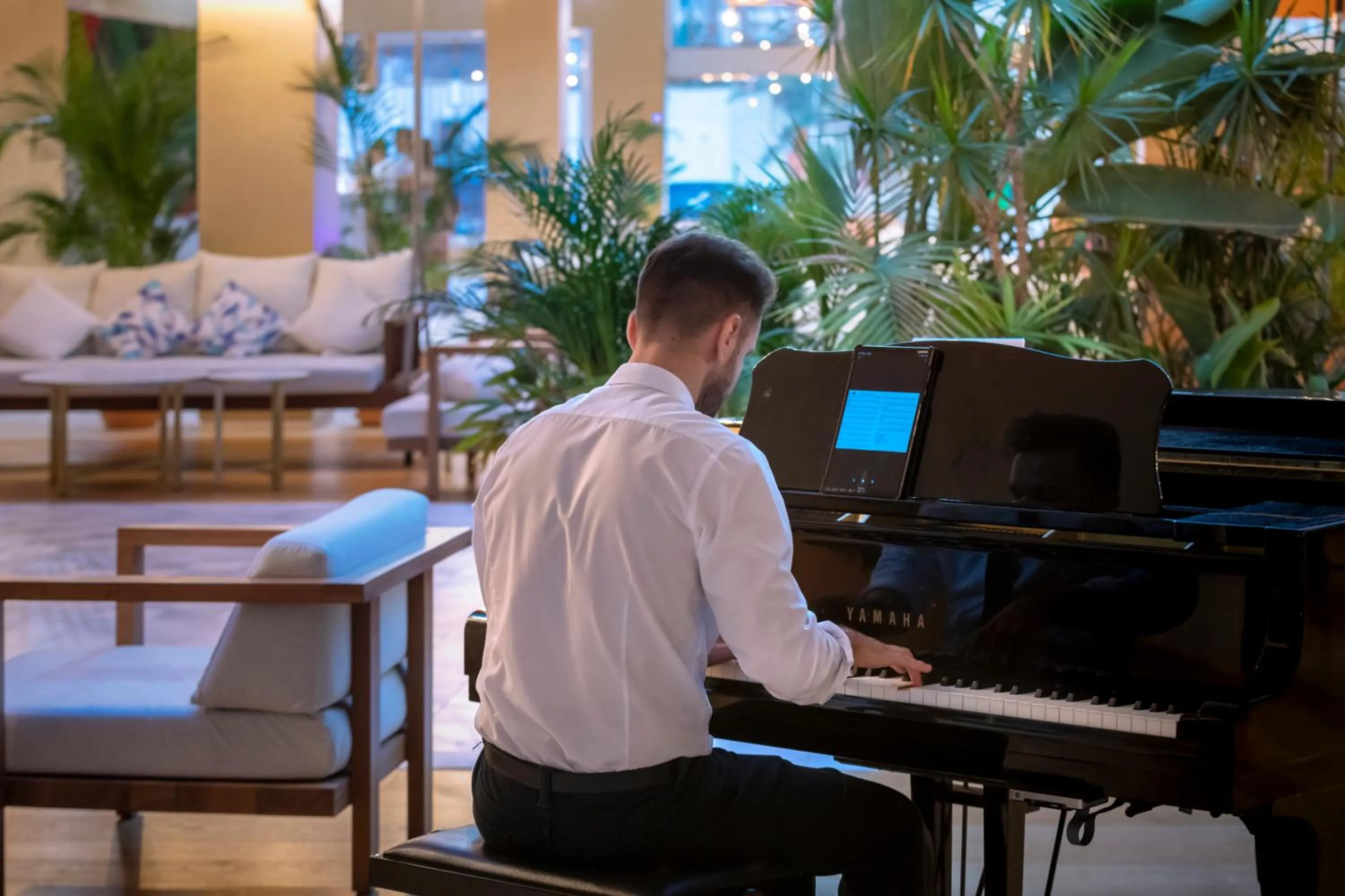 Property building in Mediterraneo Bay Hotel & Resort