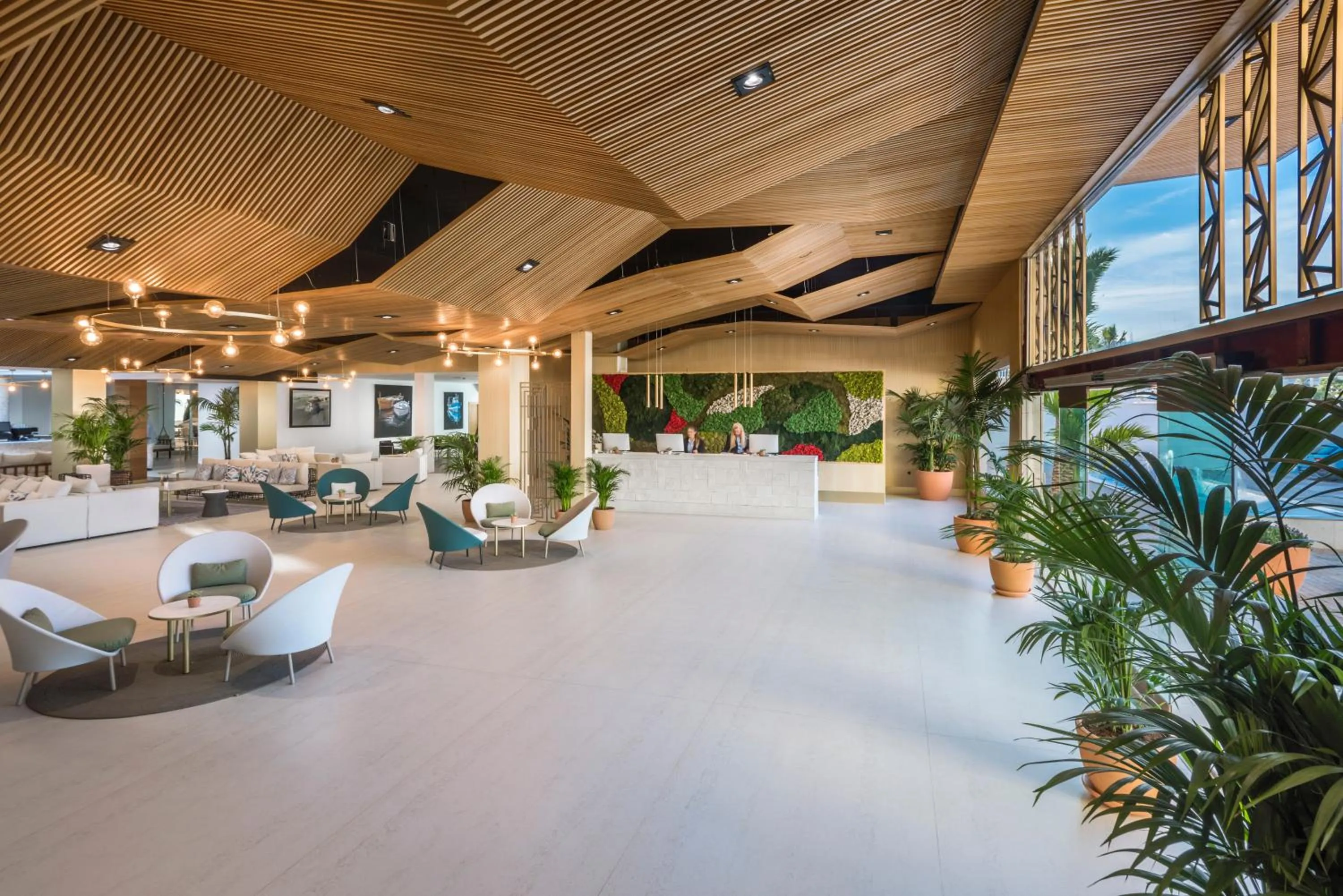 Lobby or reception in Mediterraneo Bay Hotel & Resort