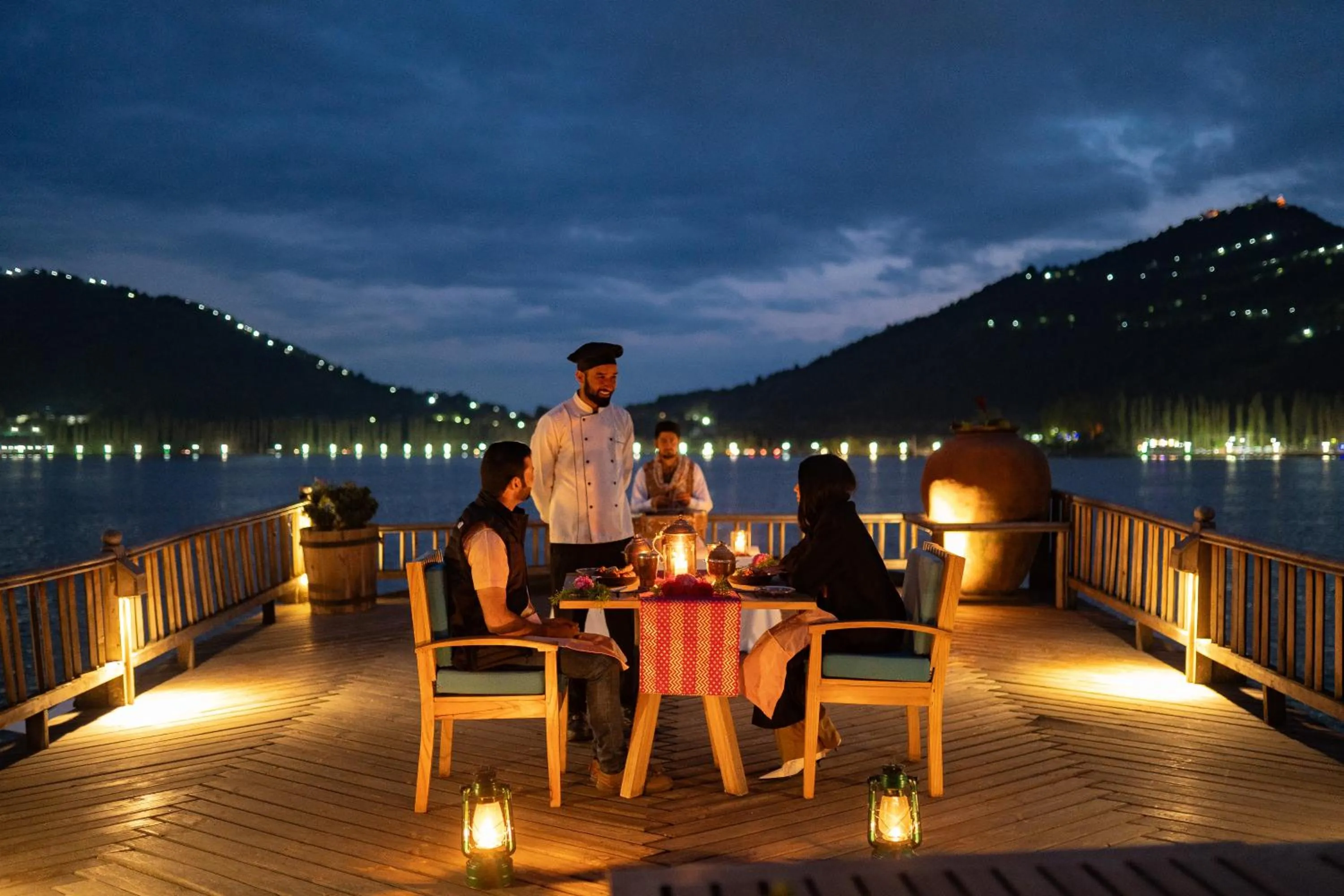 Sukoon Houseboat Dal Lake