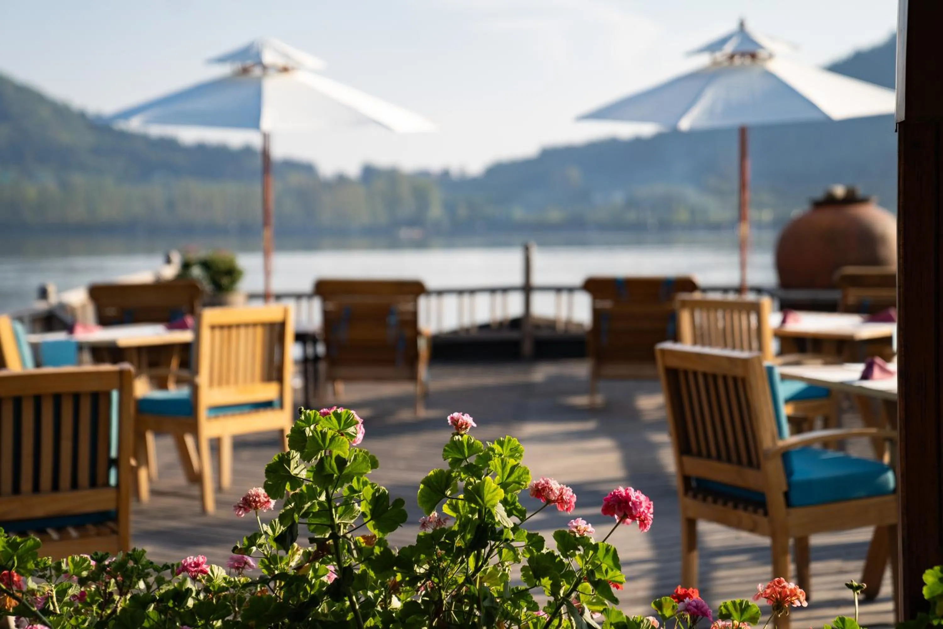 Sukoon Houseboat Dal Lake