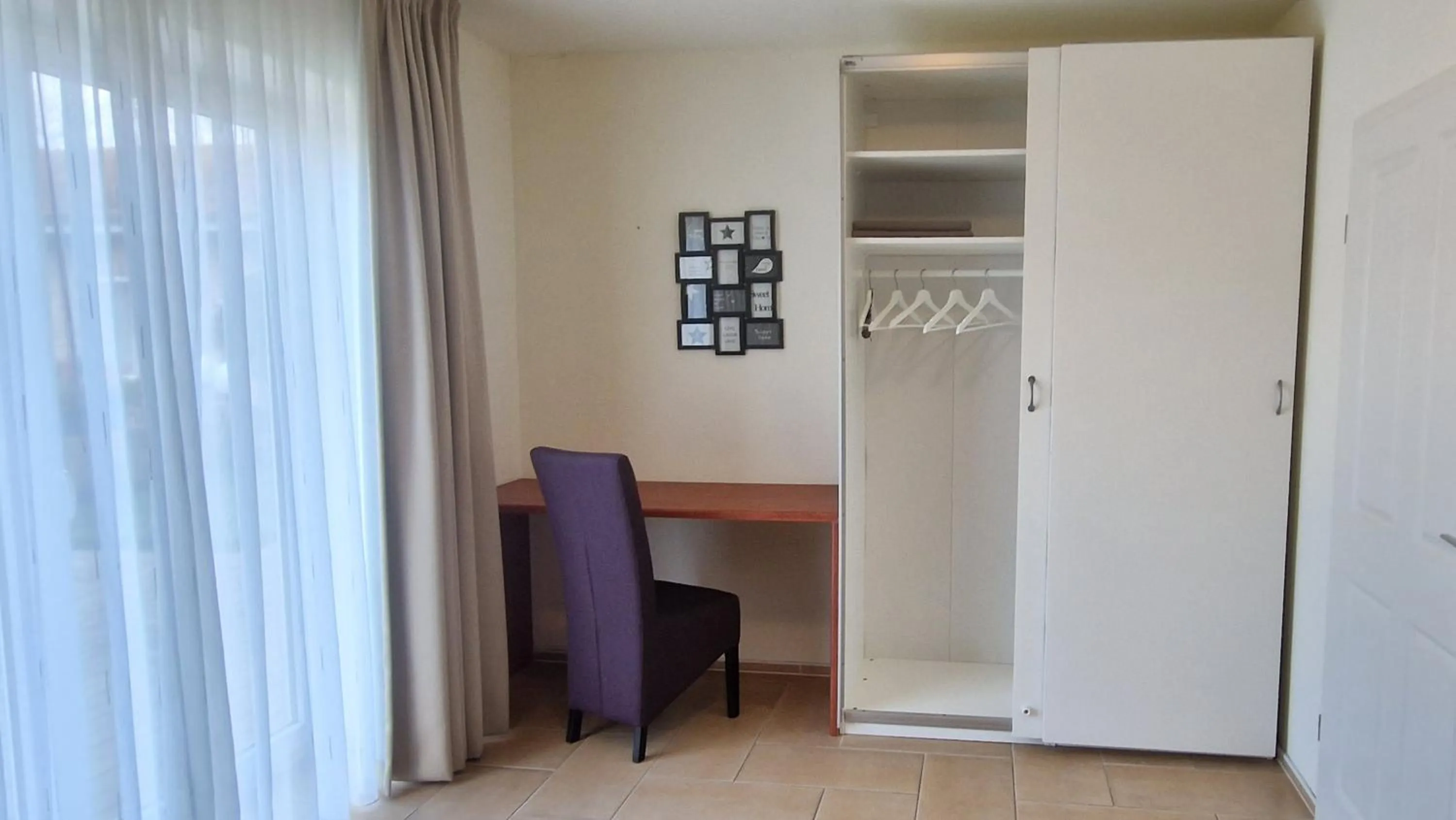 Property building in Hotel Garni Am Lindenhof Bunde