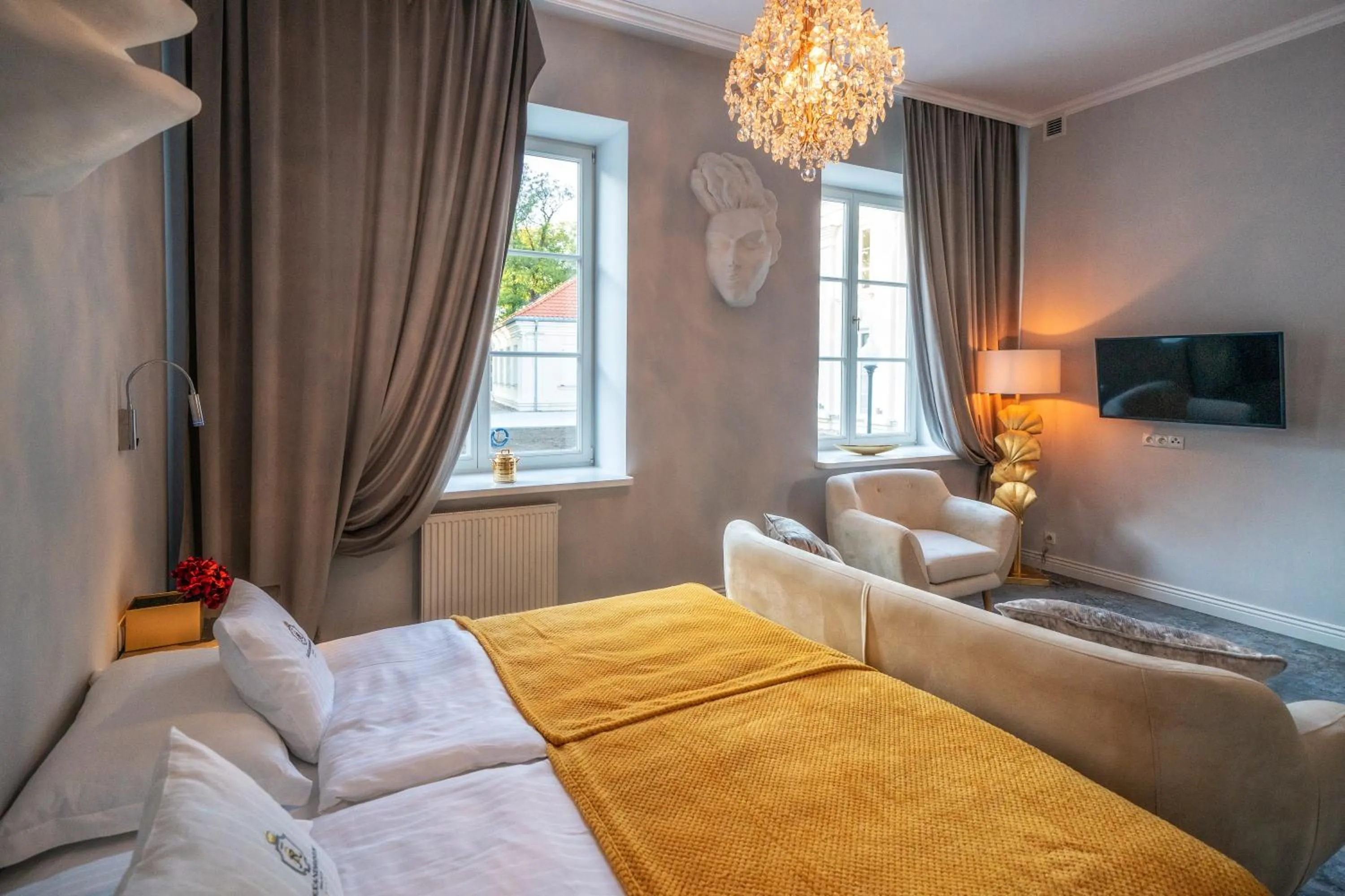 Photo of the whole room, Bed in Hotel Pałac Alexandrinum