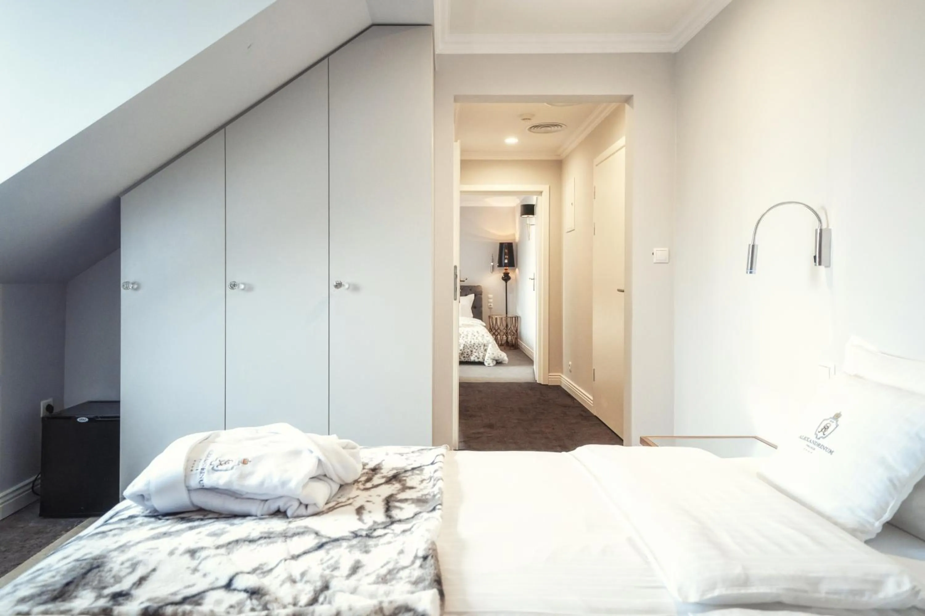 Bedroom, Bed in Hotel Pałac Alexandrinum