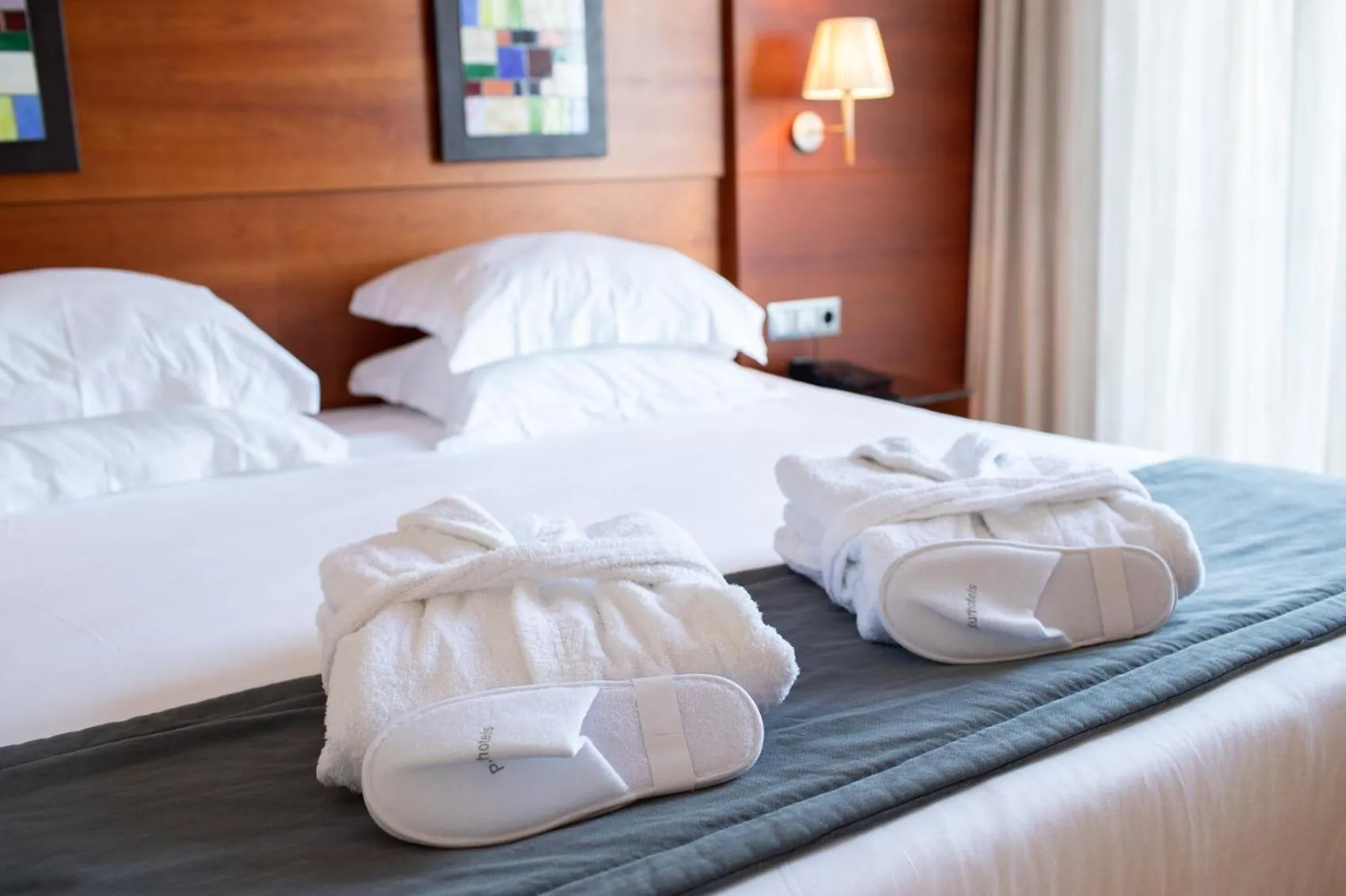 Bed in Protur Roquetas Hotel & Spa