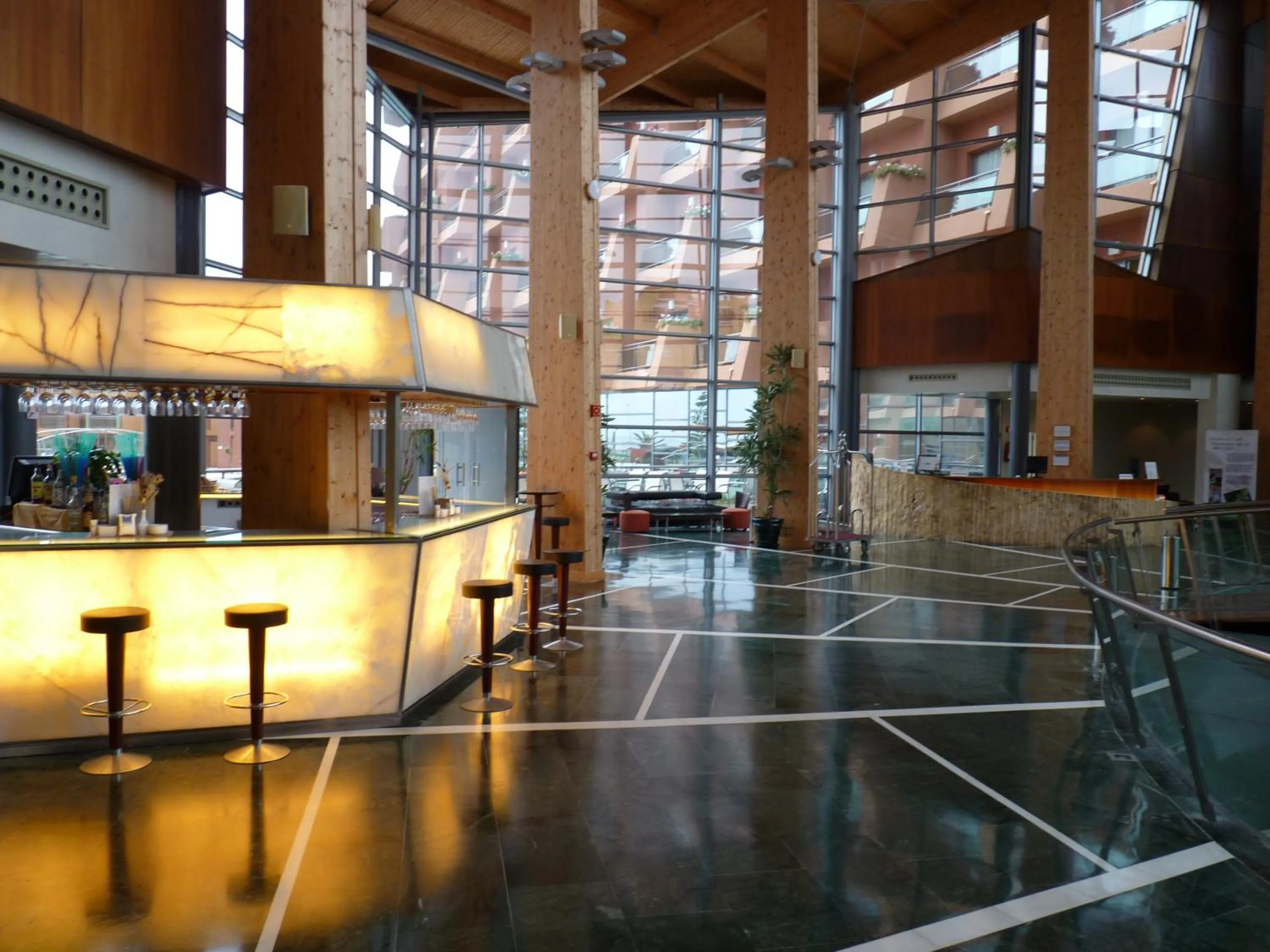 Lounge or bar in Protur Roquetas Hotel & Spa