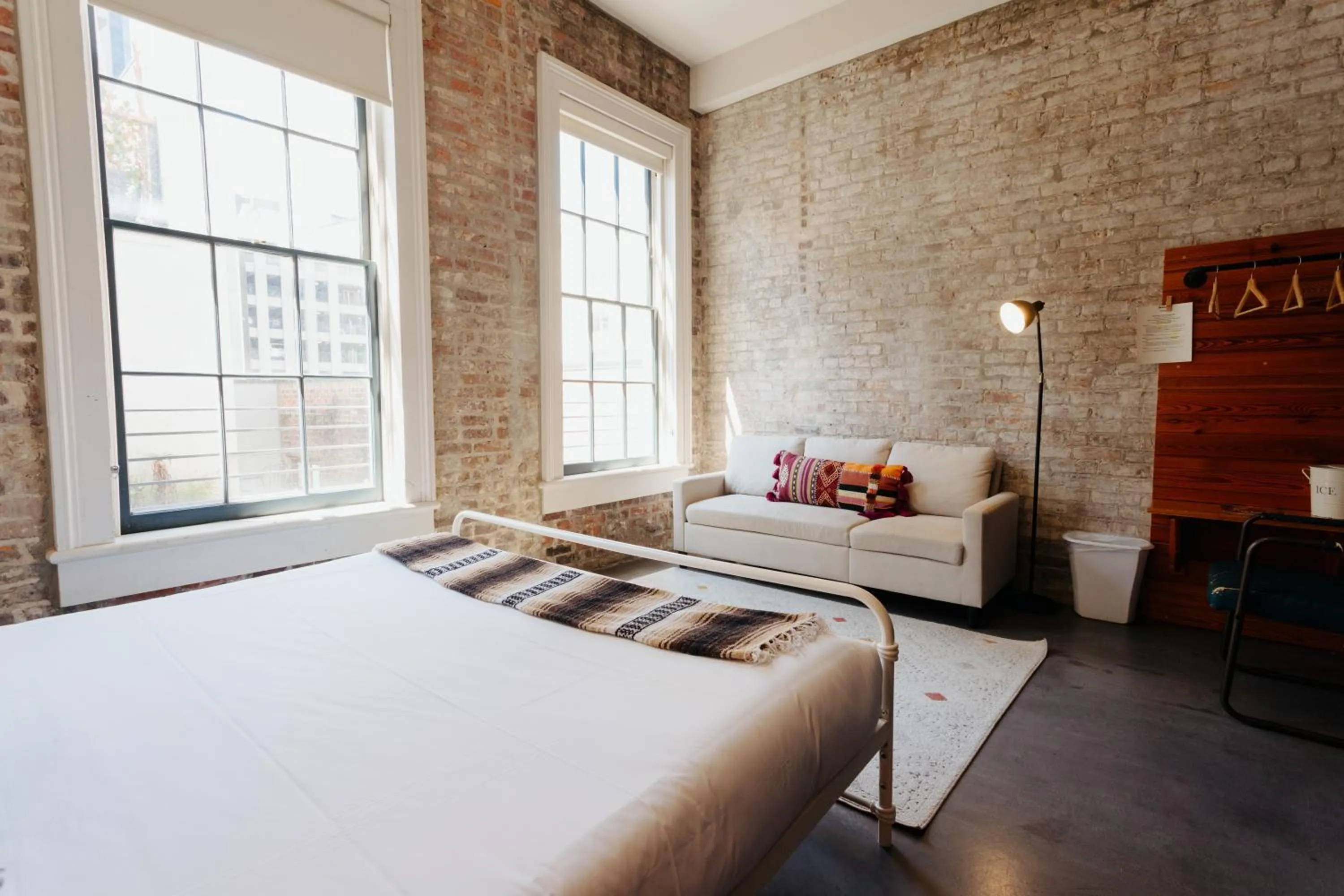 Bed in Catahoula Hotel New Orleans