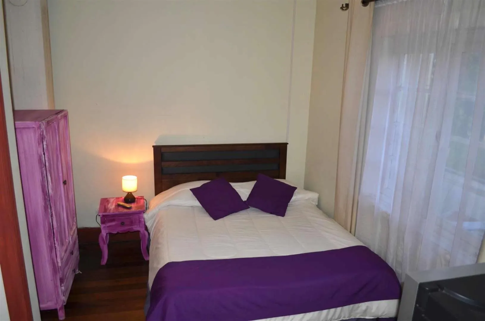 Photo of the whole room, Bed in Hostal Arrayan