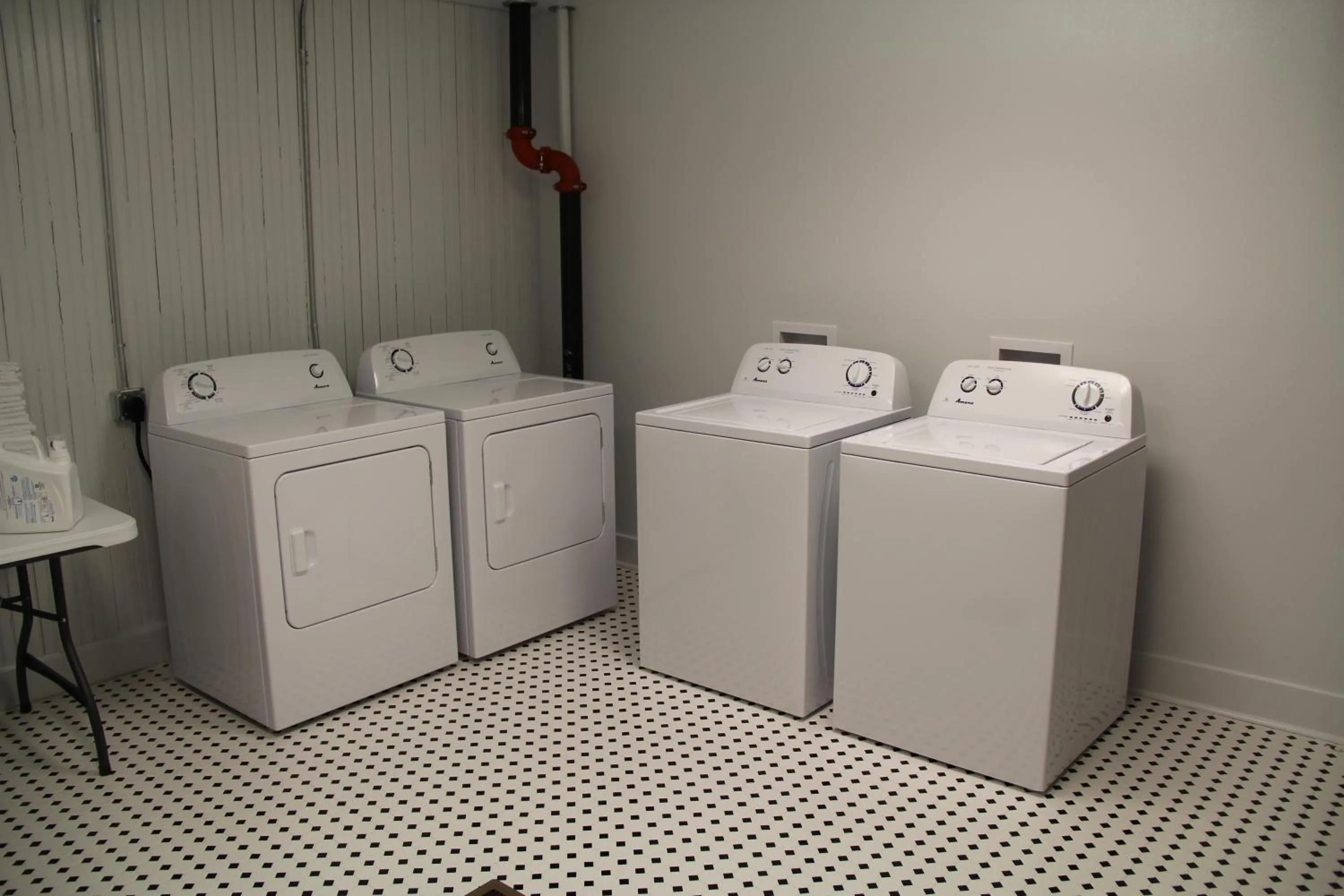 Area and facilities in The Inn on the River