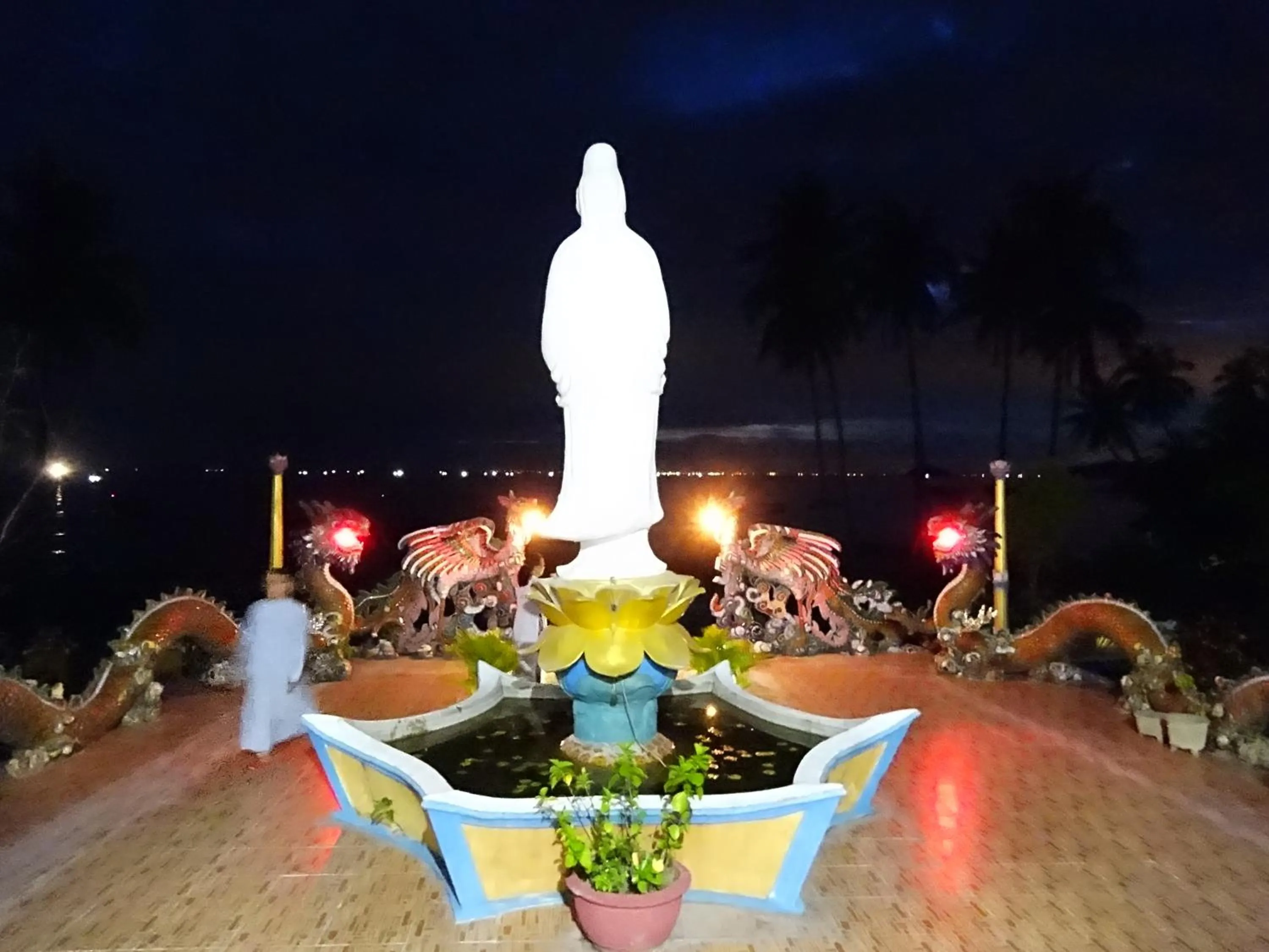 Natural landscape in Cham Island Smiles Homestay