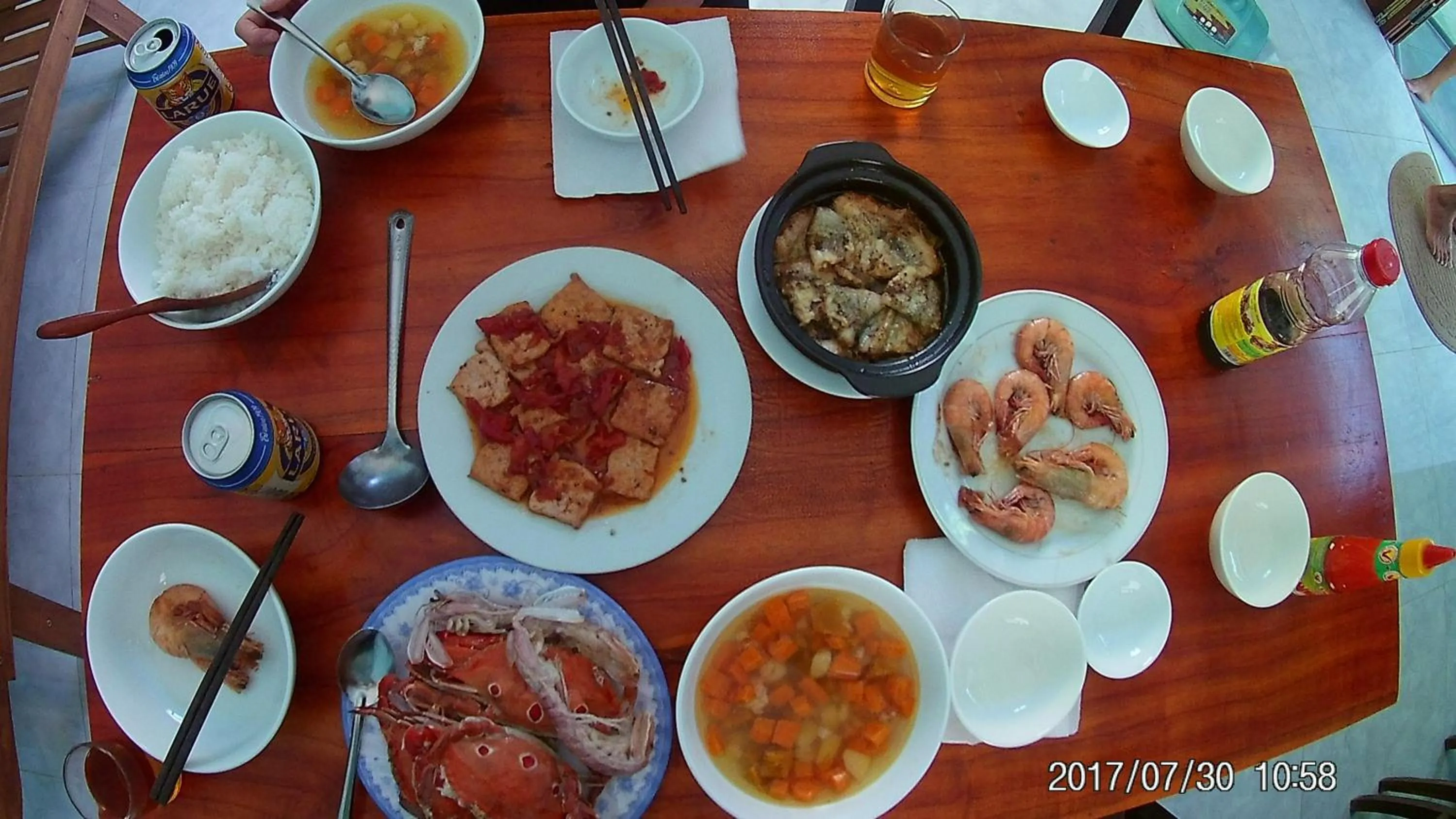Lunch in Cham Island Smiles Homestay