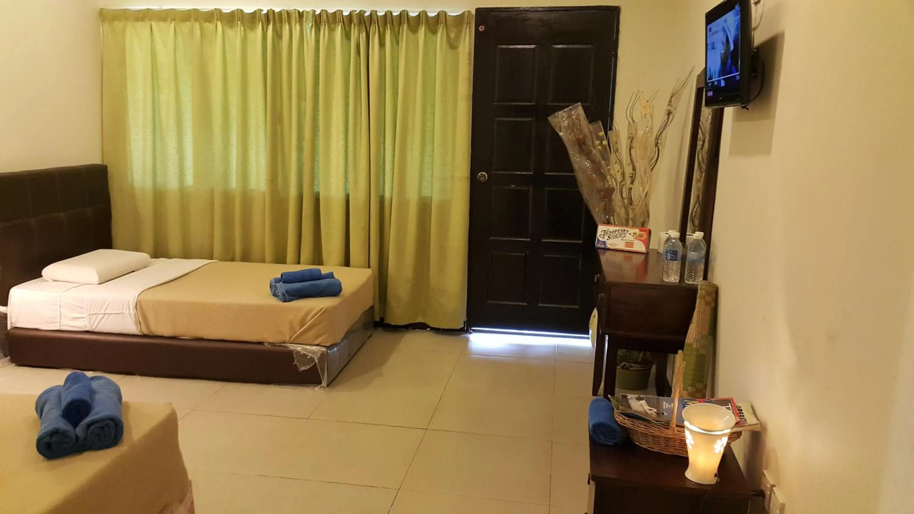 TV and multimedia, Bed in Crystal Hill R