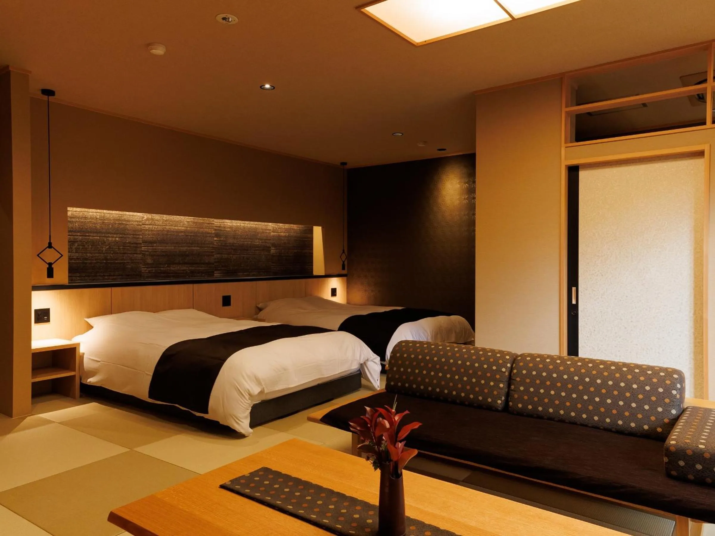 Bed in Suwa Grand Shrine Kameya Inn