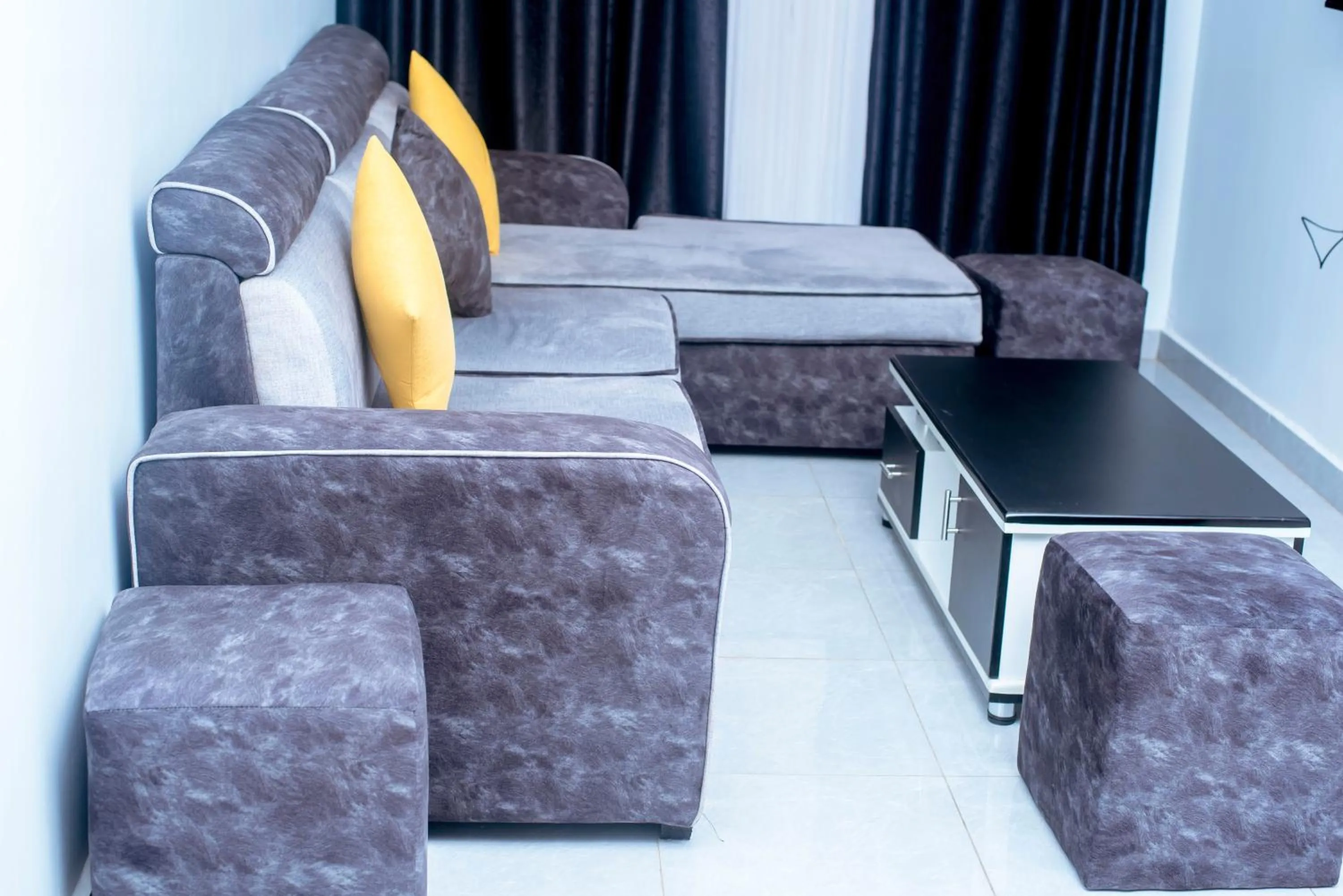 Martin Aviator Hotel