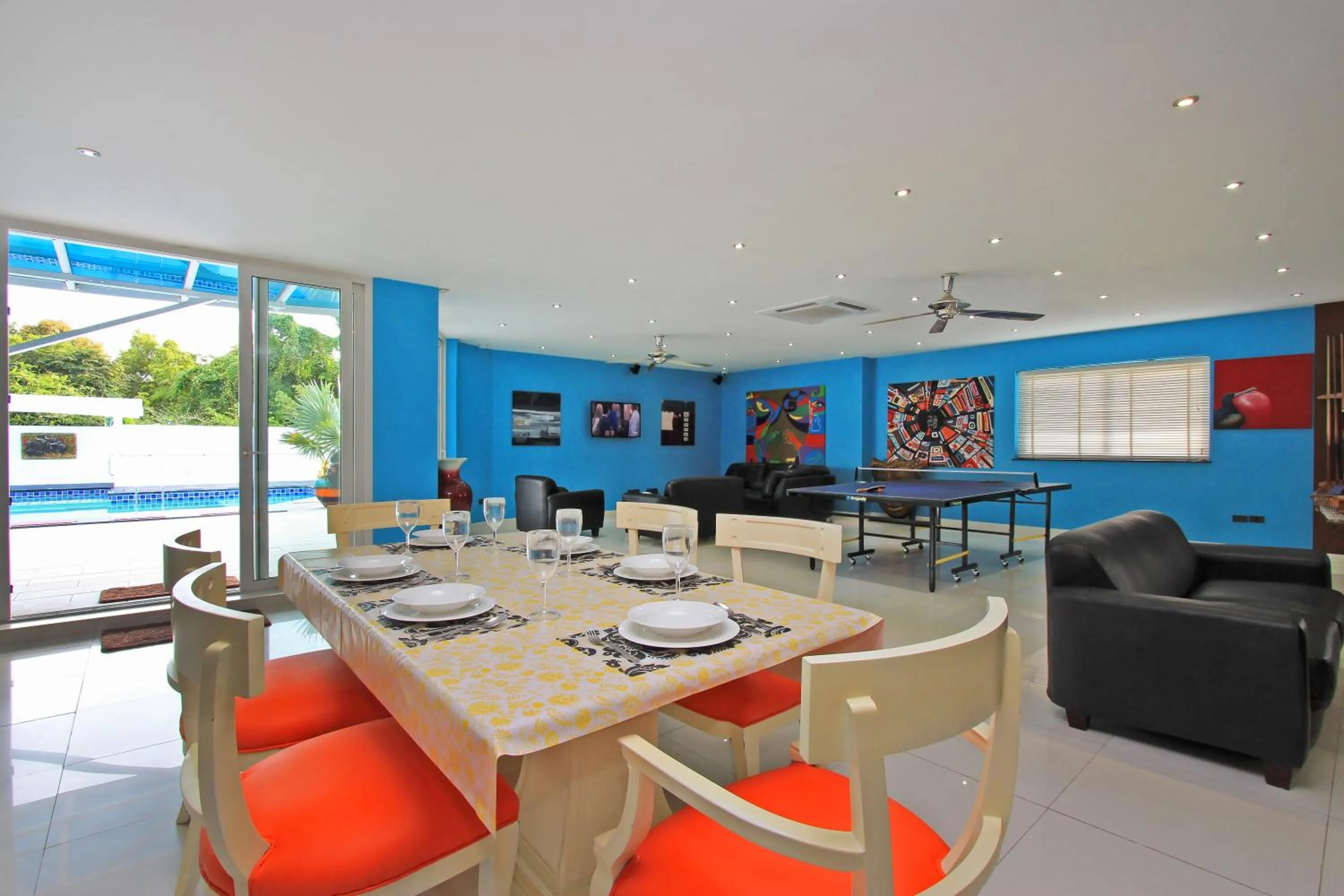 Communal lounge/ TV room in Sharrow Bay