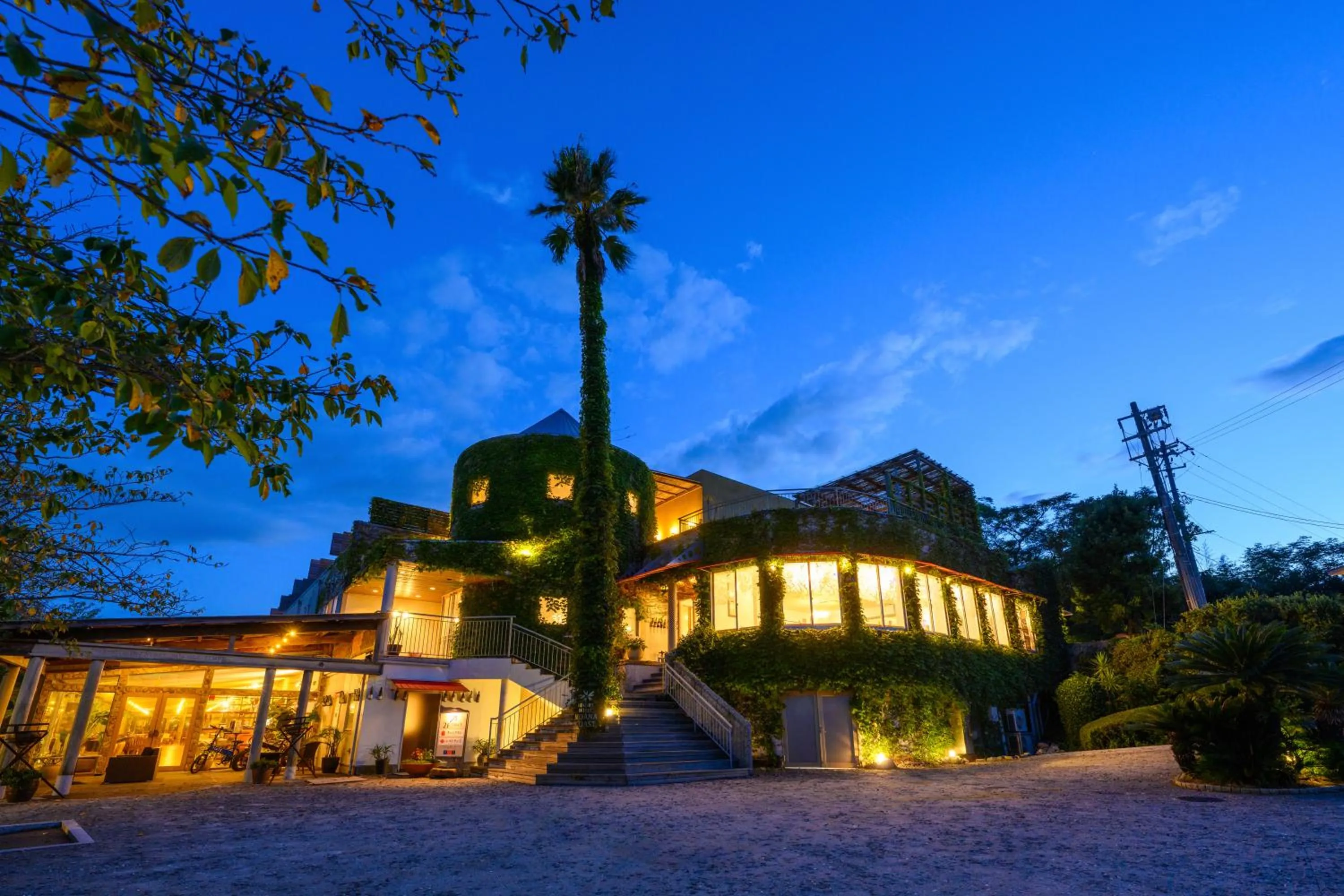 Property building in Resort Hotel Moana Coast