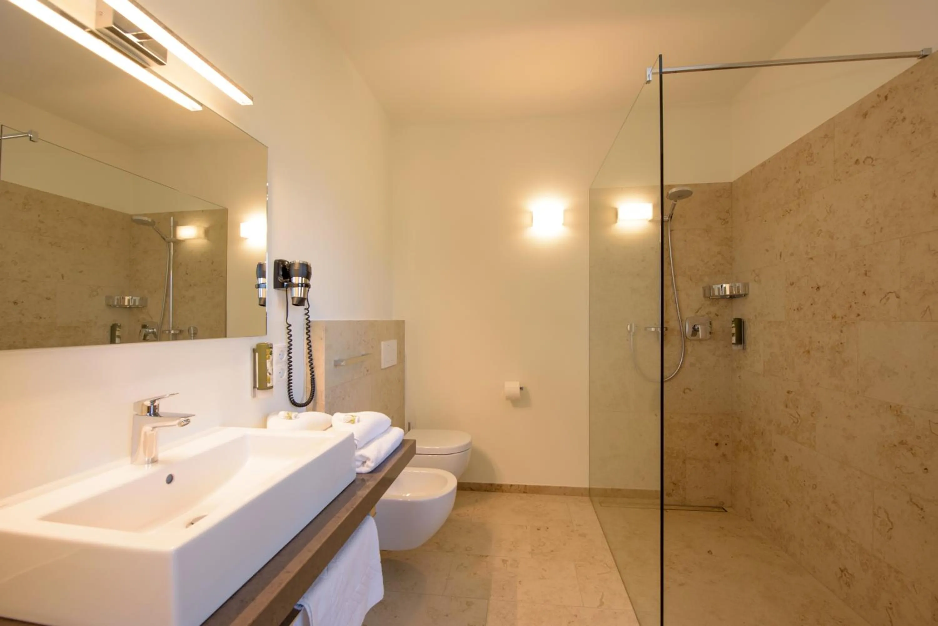 Bathroom in Brühl Suites&Residence