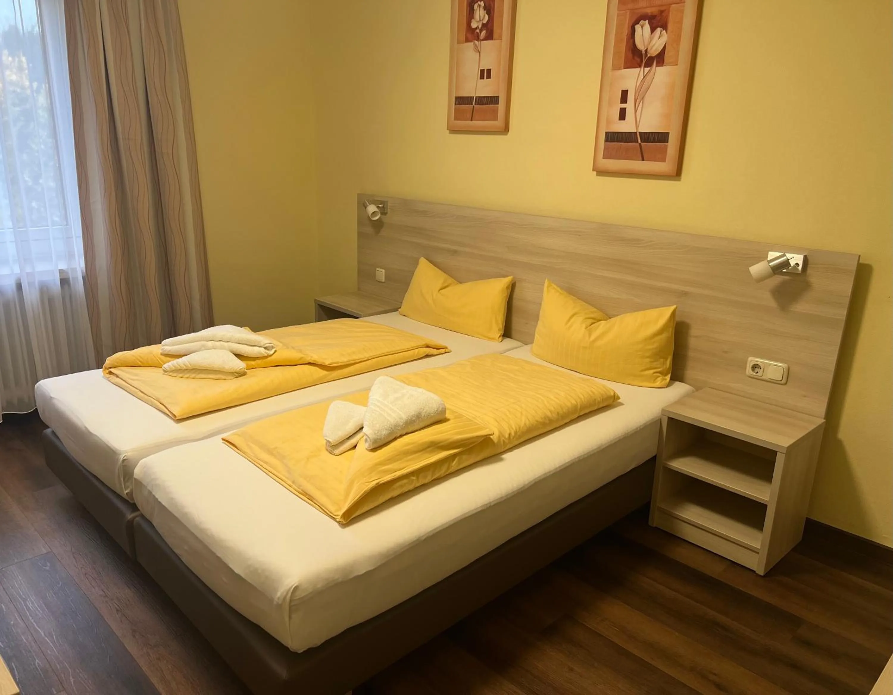 Bed in M&M Hotel - Seevetal