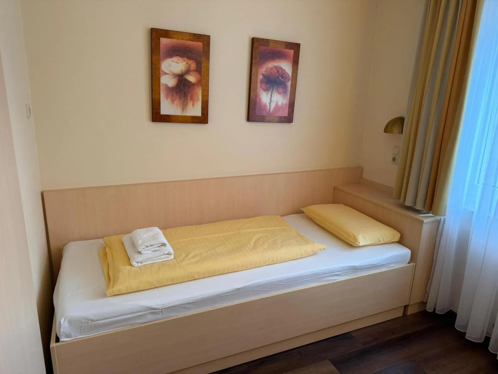 Bed in M&M Hotel - Seevetal