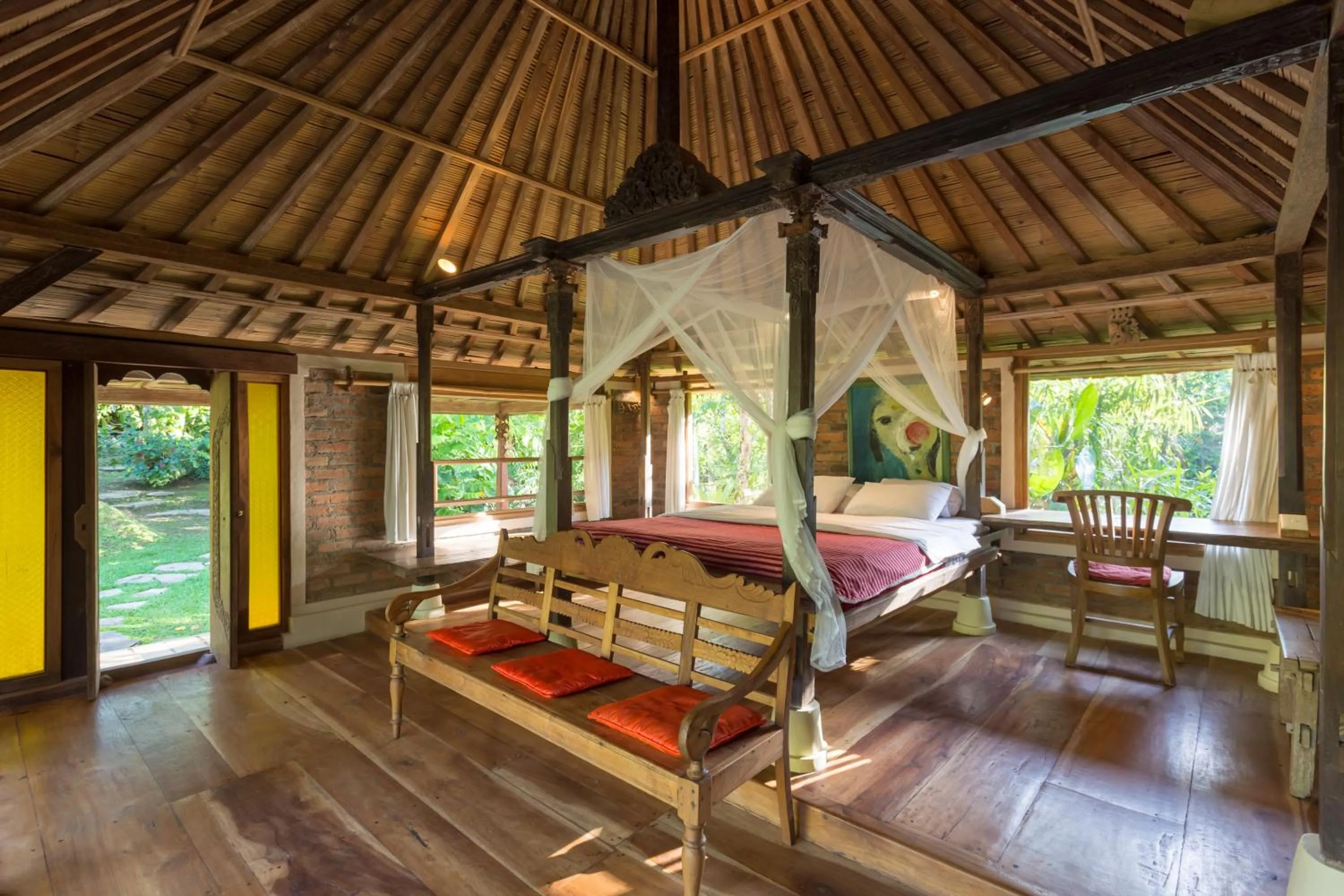Bed in Prana Dewi Mountain Resort
