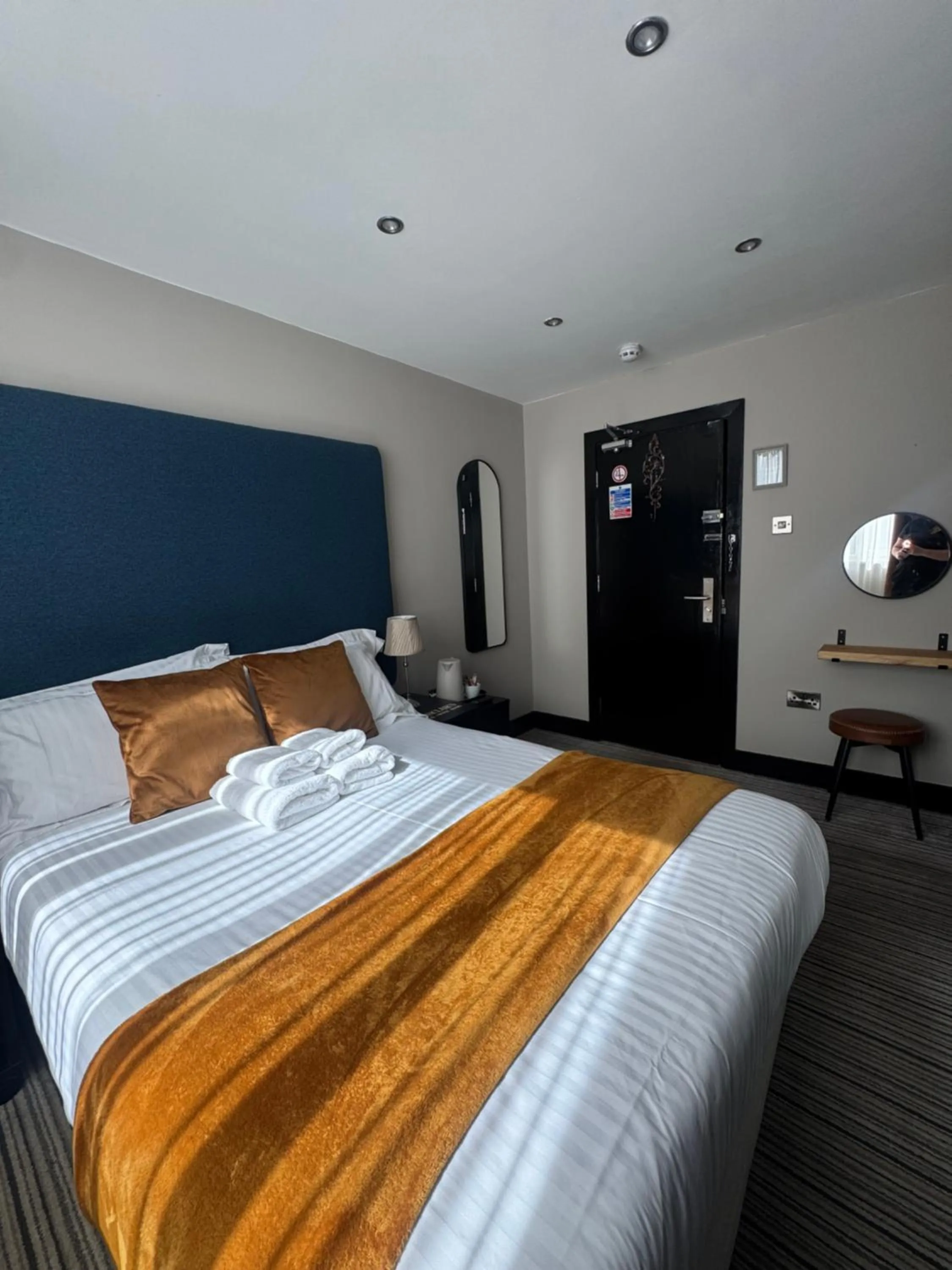 Bedroom in Sinclair's Rooms