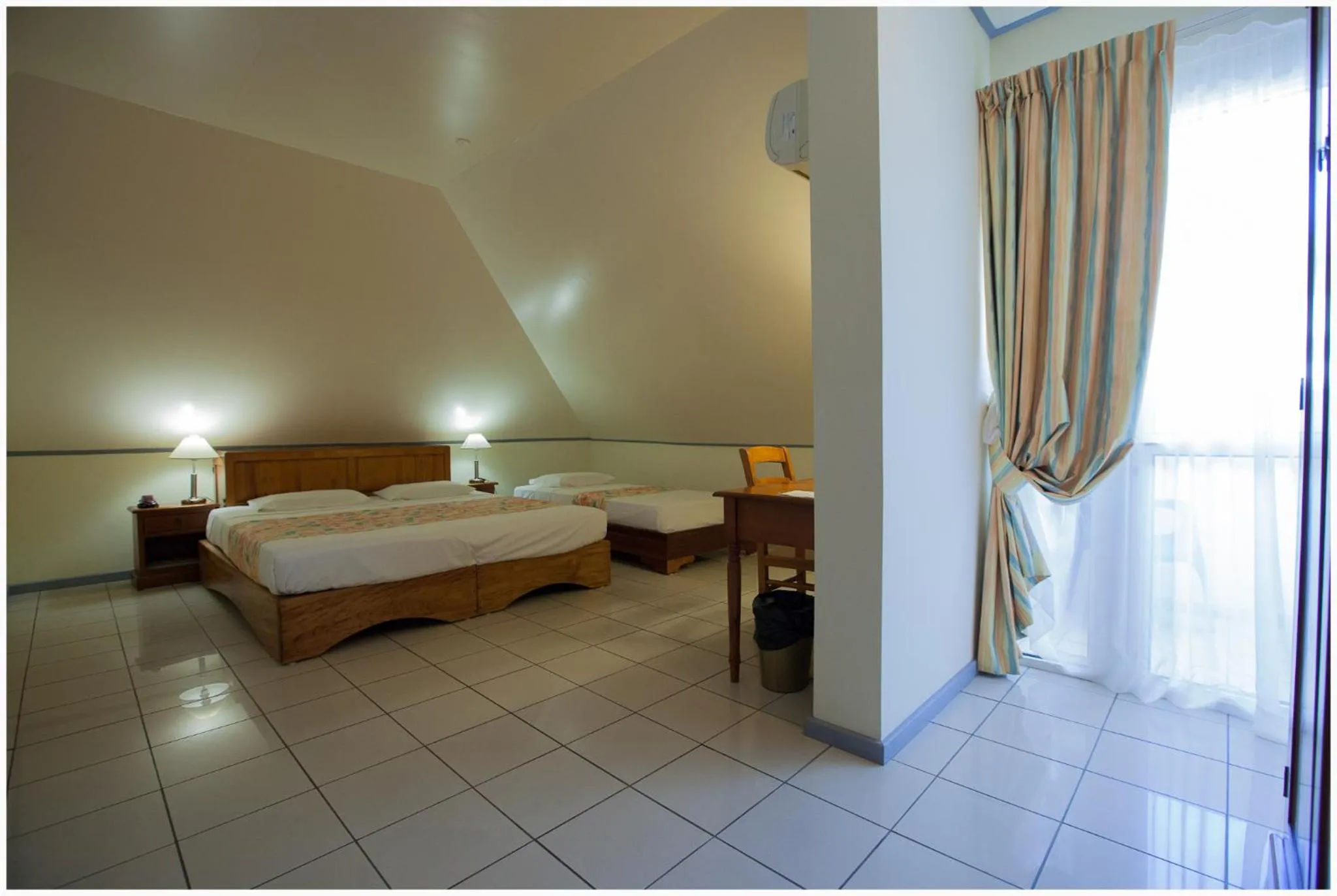 Photo of the whole room, Bed in La Fournaise Hotel Restaurant