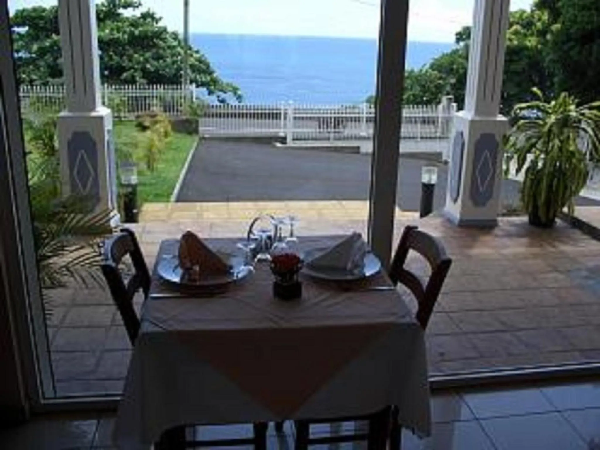 Restaurant/places to eat in La Fournaise Hotel Restaurant