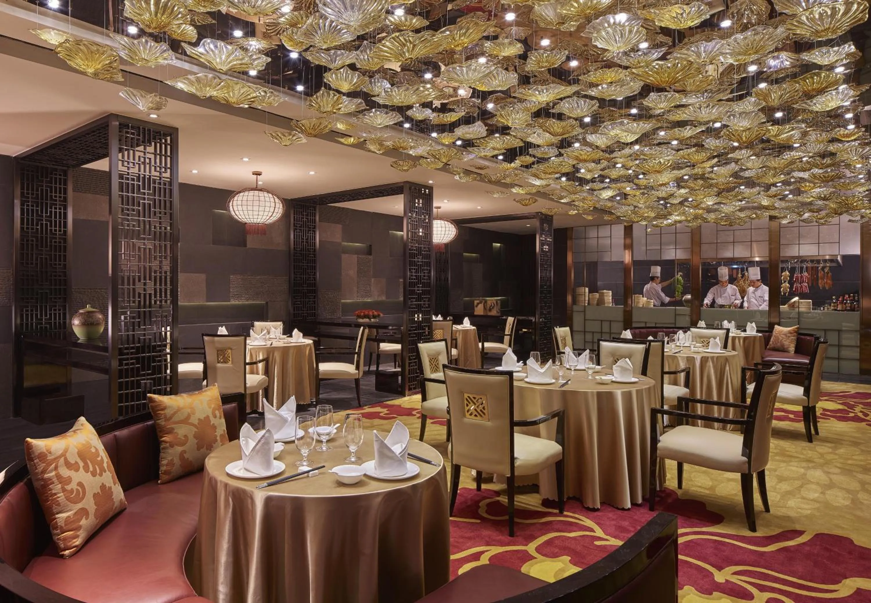 Restaurant/places to eat in Hilton Haikou