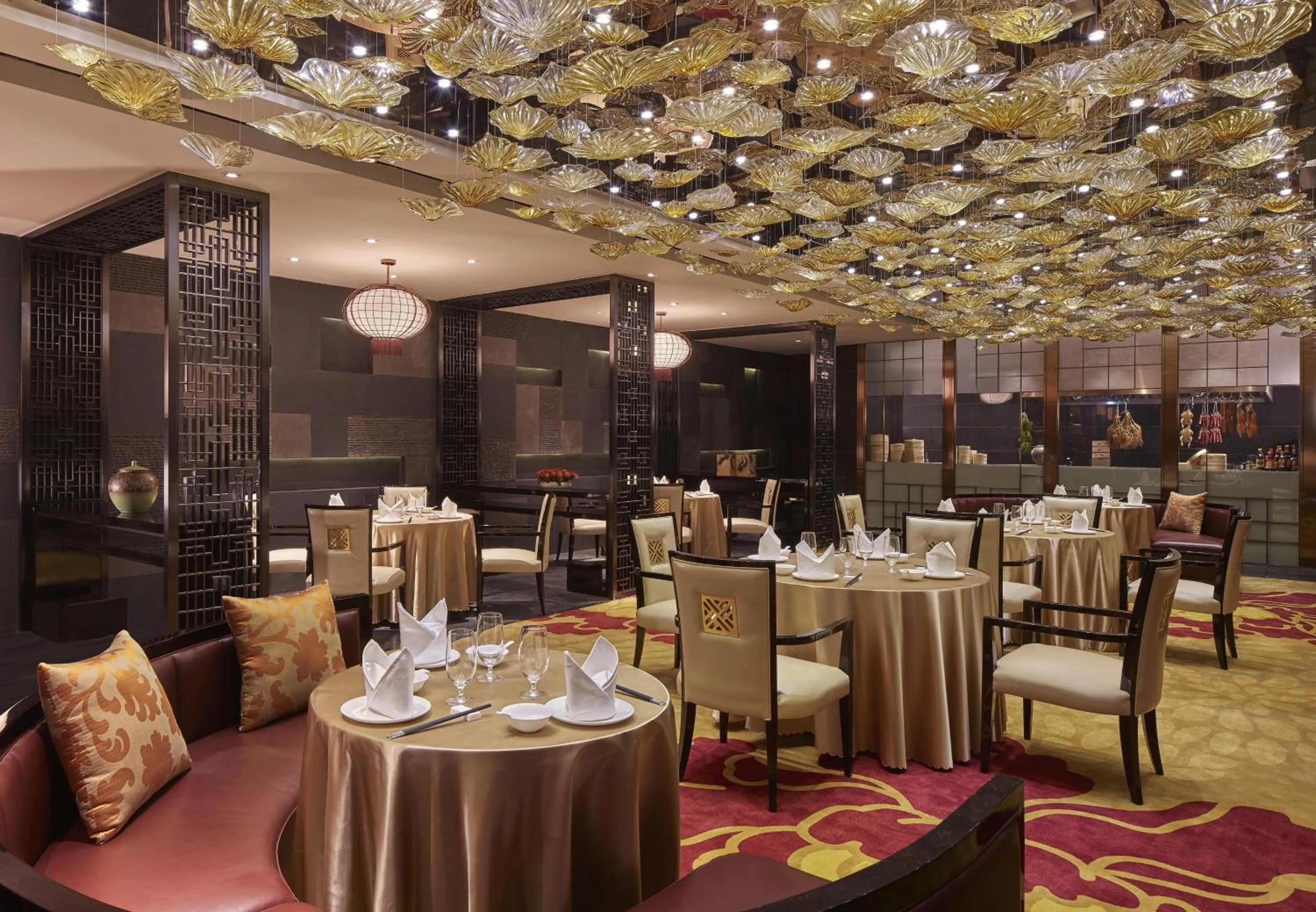 Restaurant/places to eat in Hilton Haikou
