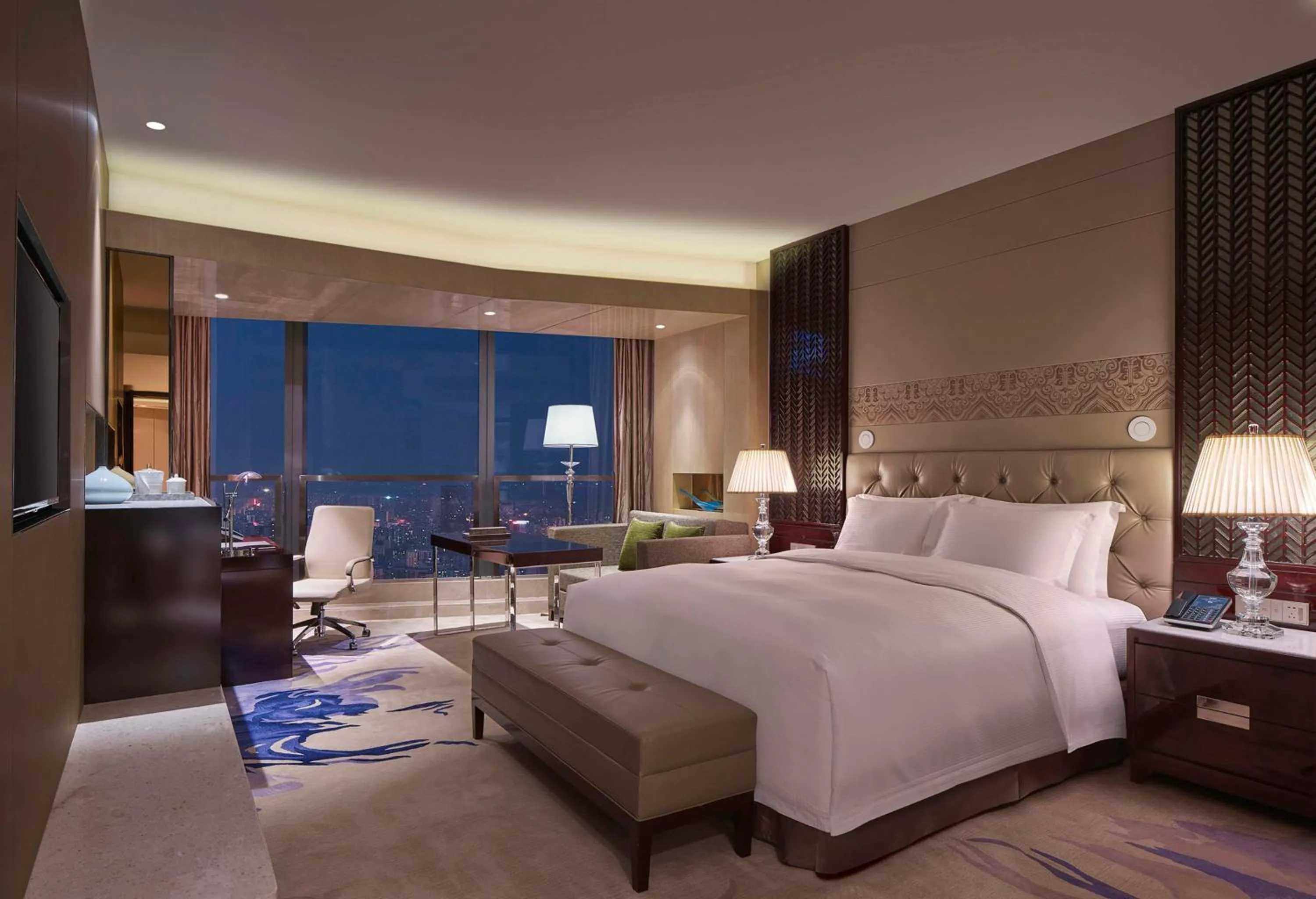 Bedroom, Bed in Hilton Haikou