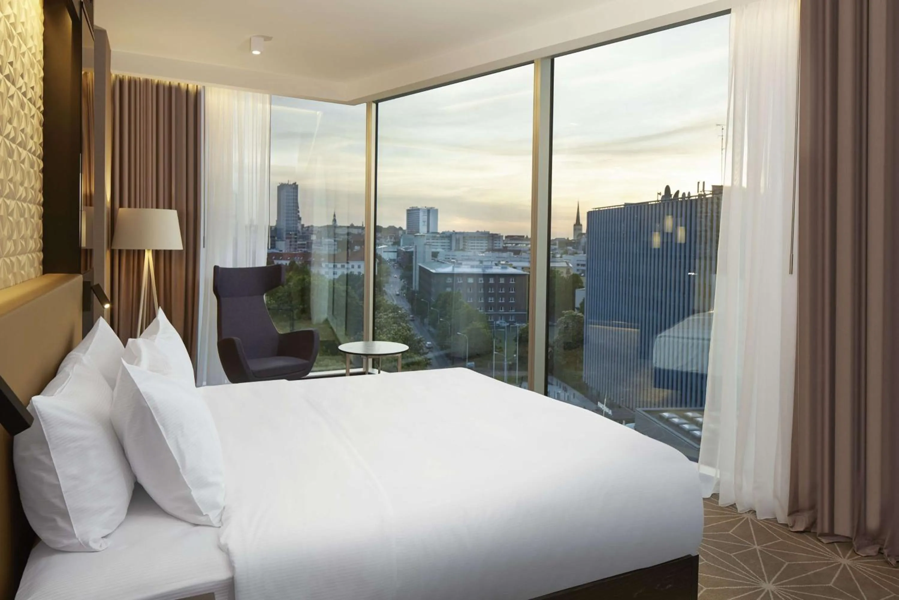 Bed in Hilton Tallinn Park