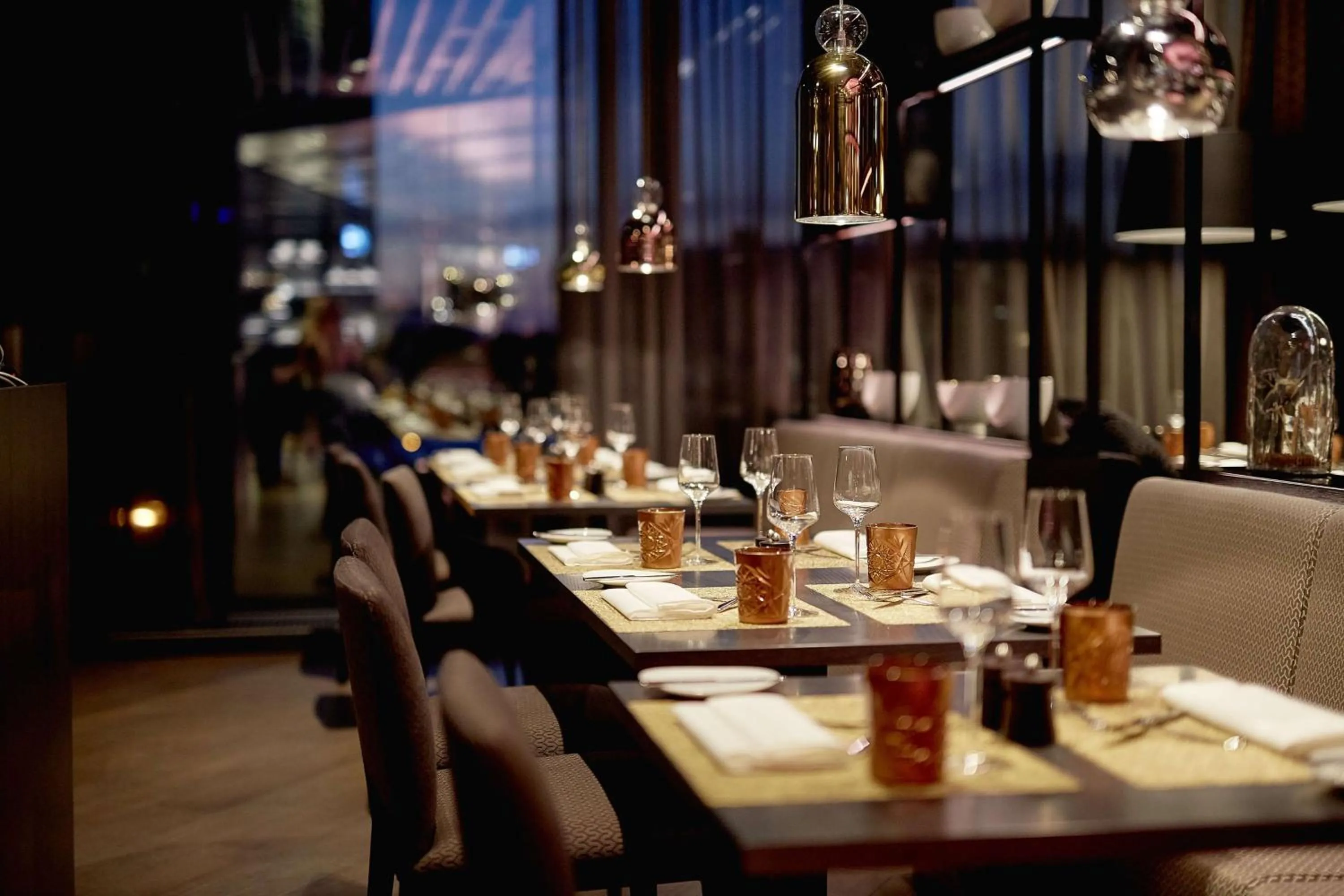 Restaurant/places to eat in Hilton Tallinn Park