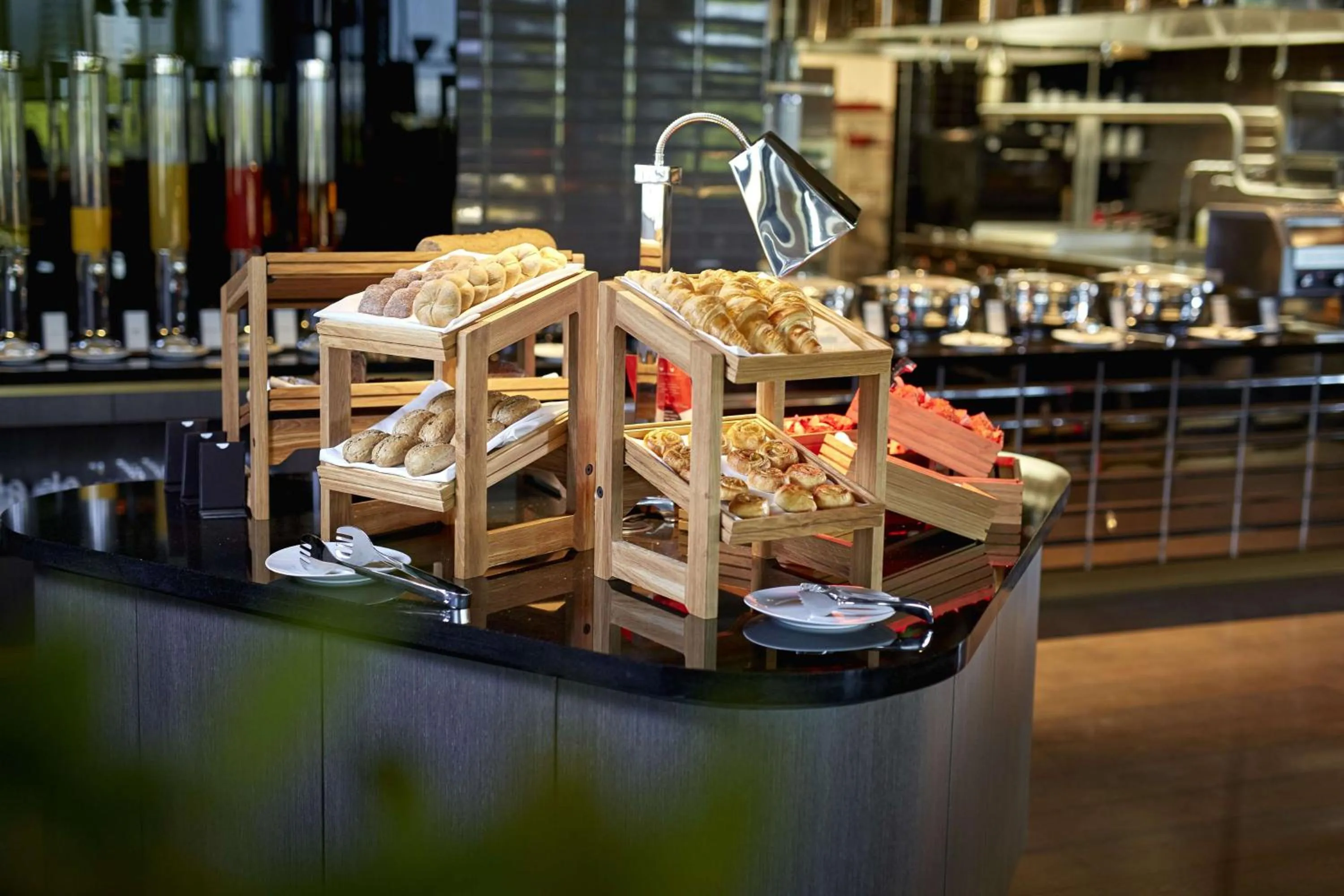 Dining area in Hilton Tallinn Park