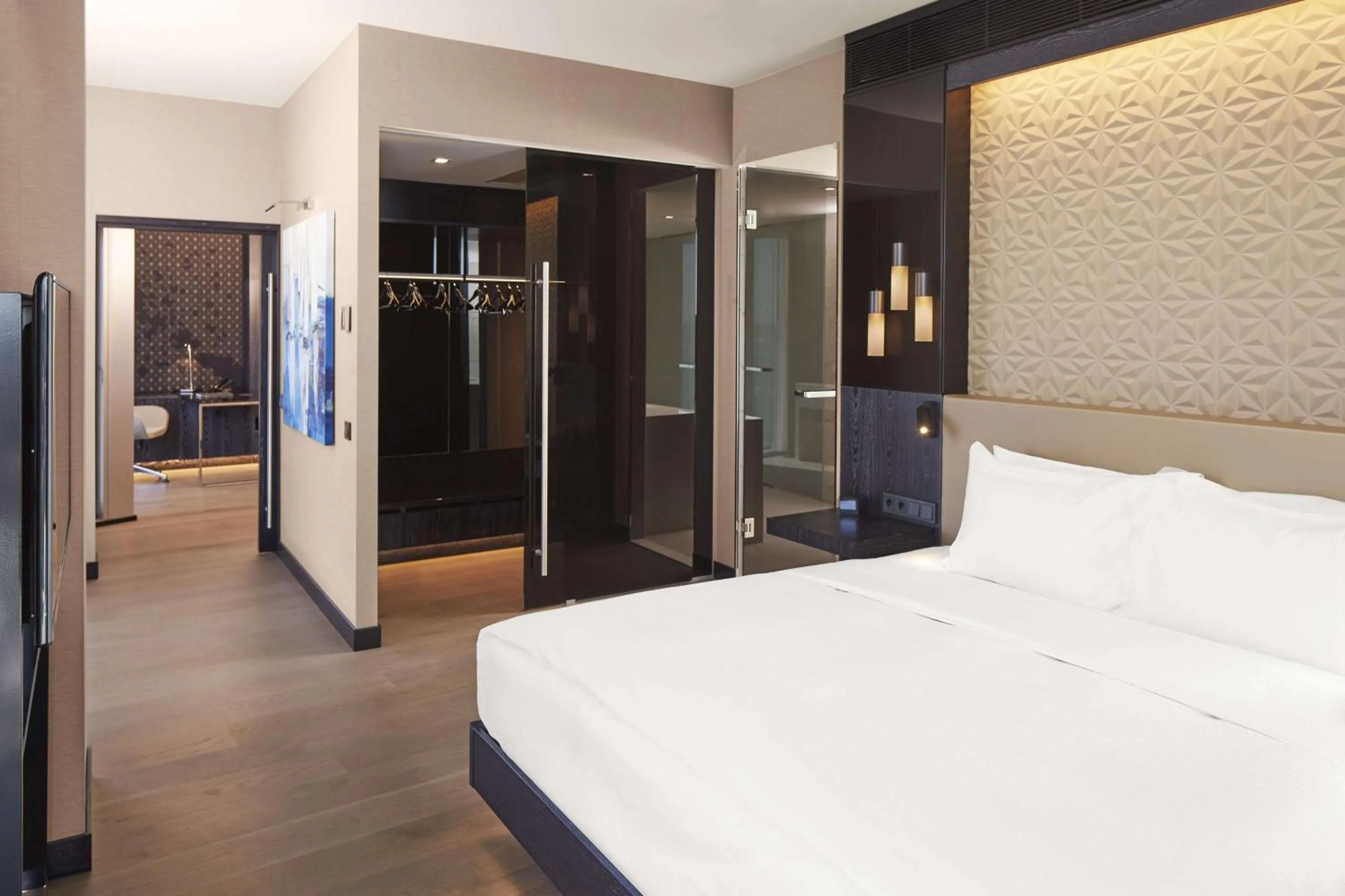 Bed in Hilton Tallinn Park