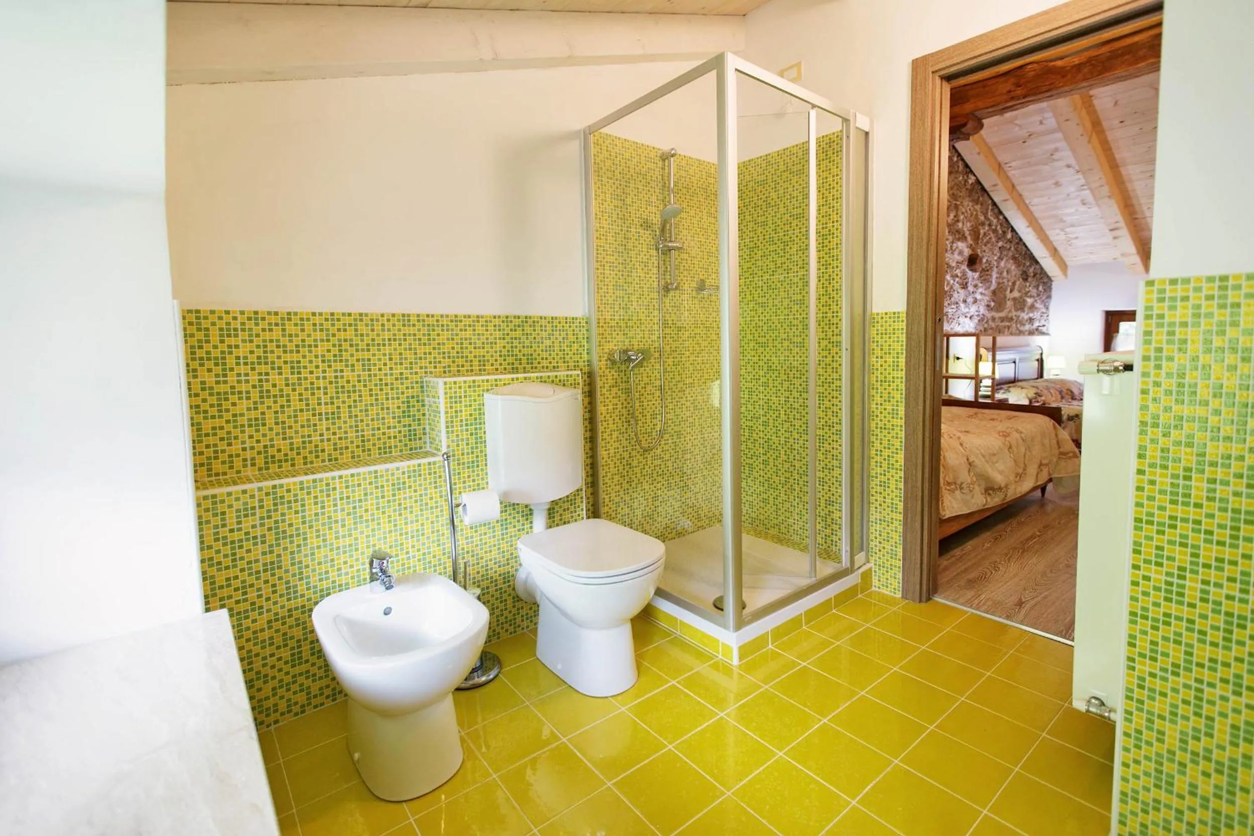 Bathroom in Albergo Diffuso "Col Gentile" Socchieve