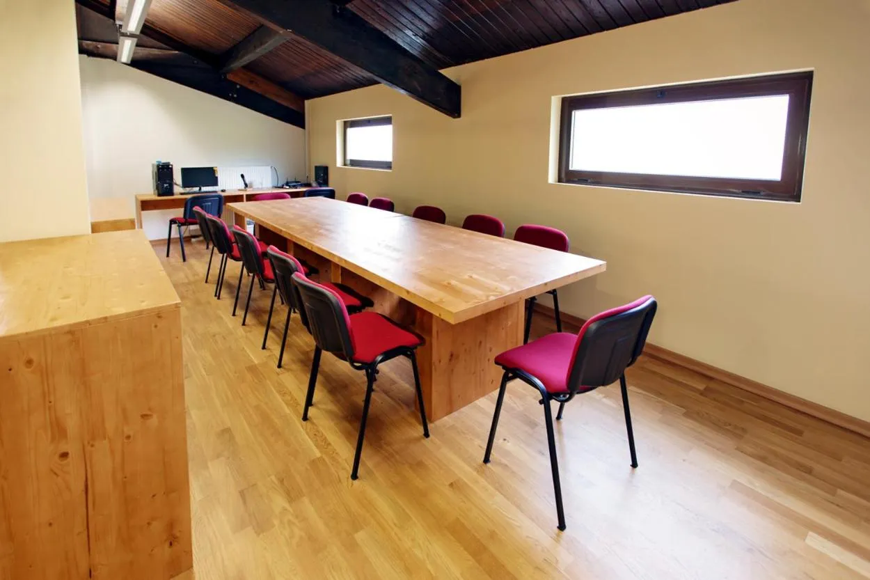 Library in Albergo Diffuso "Col Gentile" Socchieve
